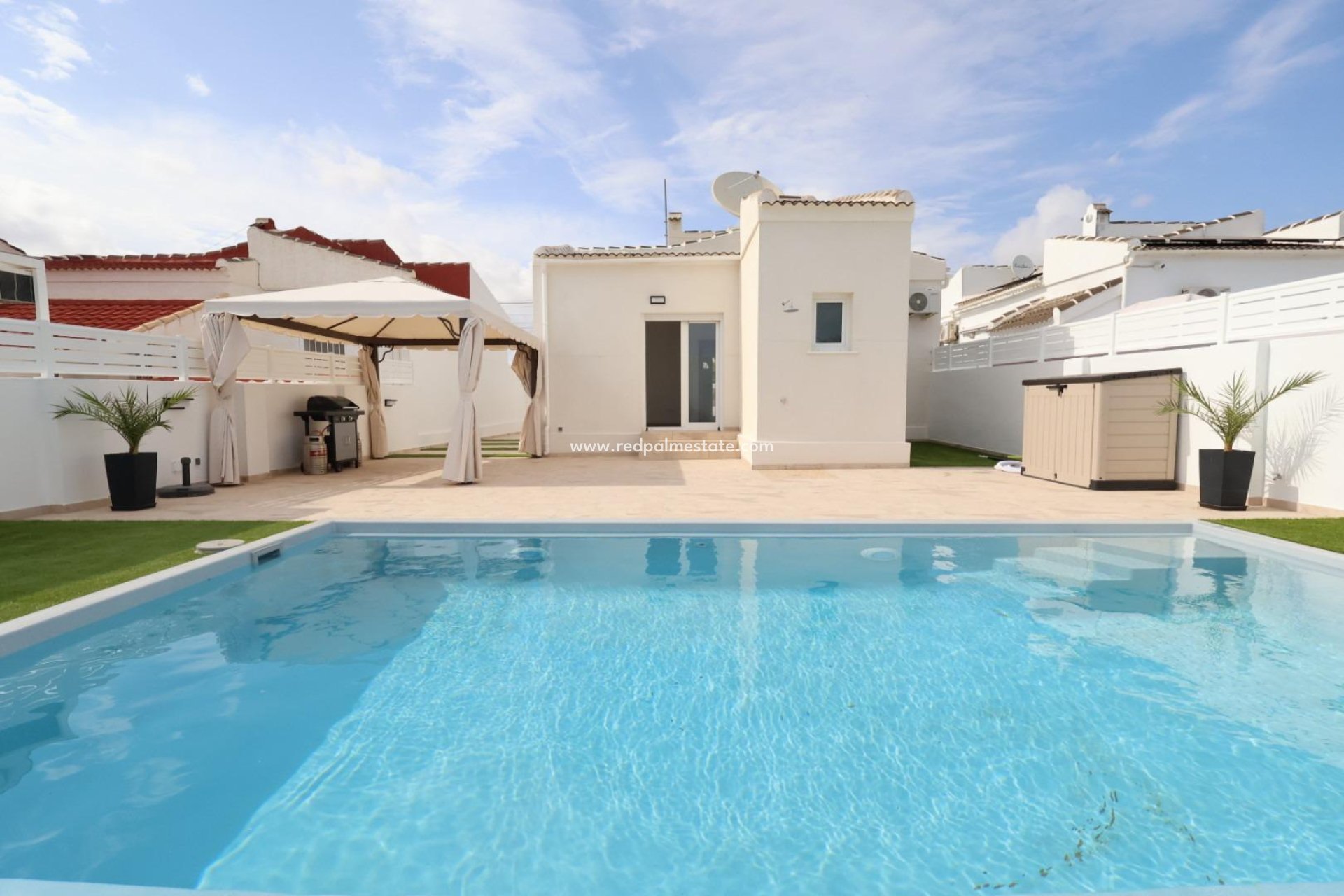 Återförsäljning - Fristående villa -
Torrevieja - San luis