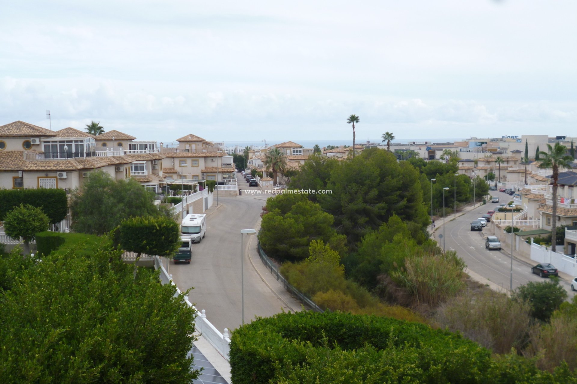 Återförsäljning - Fyrbäddsvilla -
Orihuela Costa - Costa Blanca