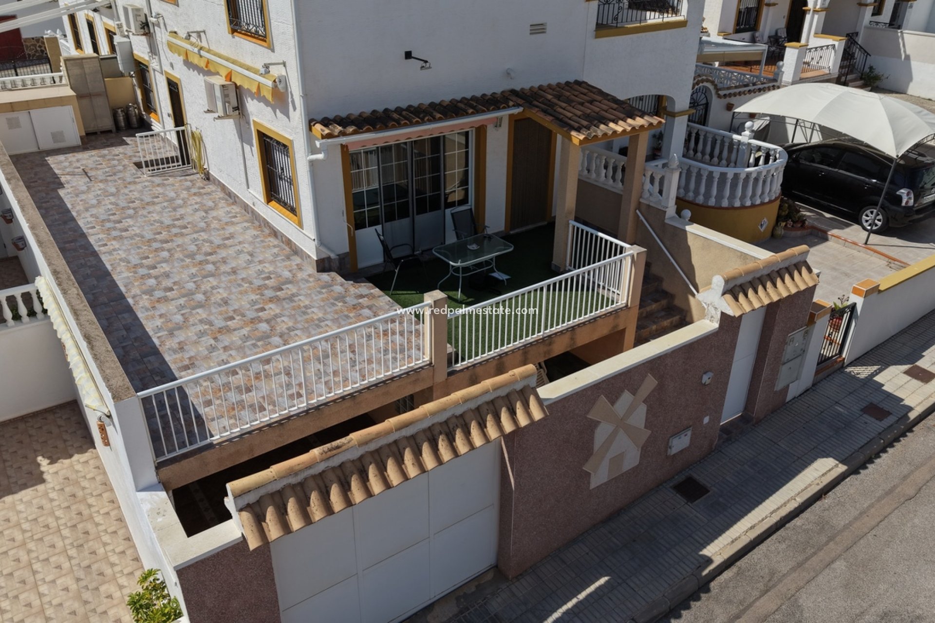 Återförsäljning - Fyrfamiljshus -
Los Altos - Dream Hills - Costa Blanca