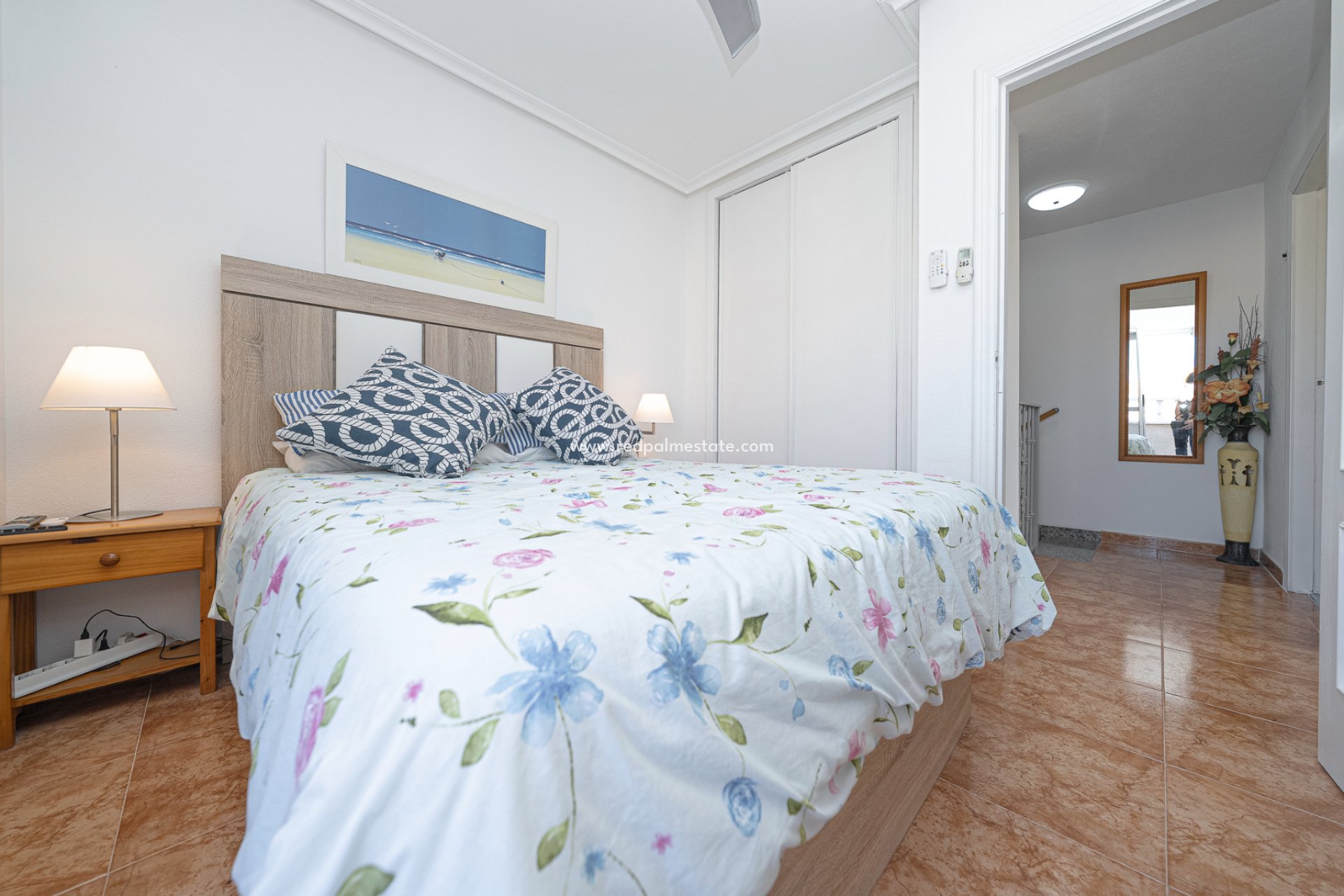 Återförsäljning - Fyrfamiljshus -
Orihuela Costa - Cabo Roig