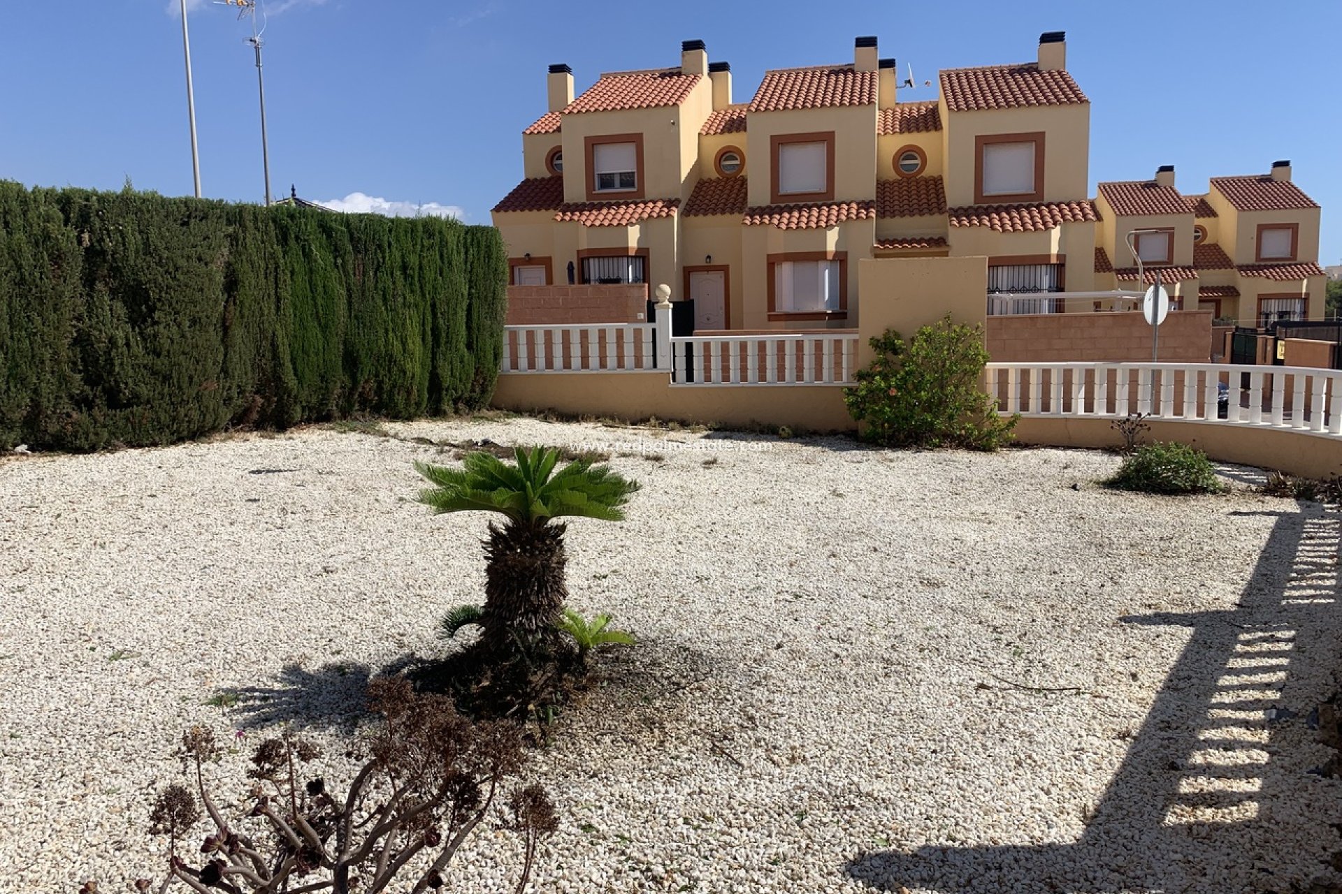 Återförsäljning - Fyrfamiljshus -
Orihuela Costa - Costa Blanca