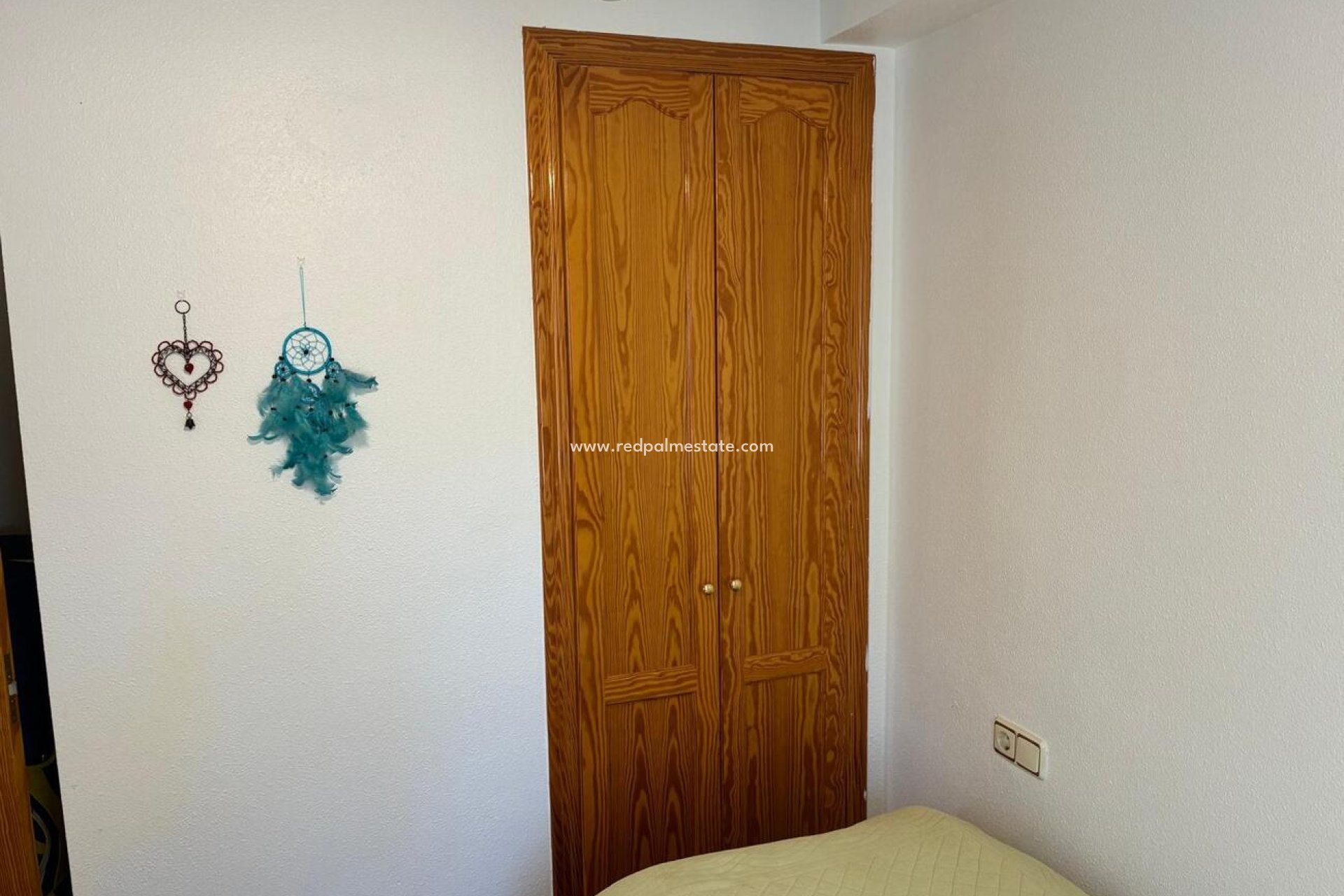 Återförsäljning - Fyrfamiljshus -
Orihuela Costa - Costa Blanca