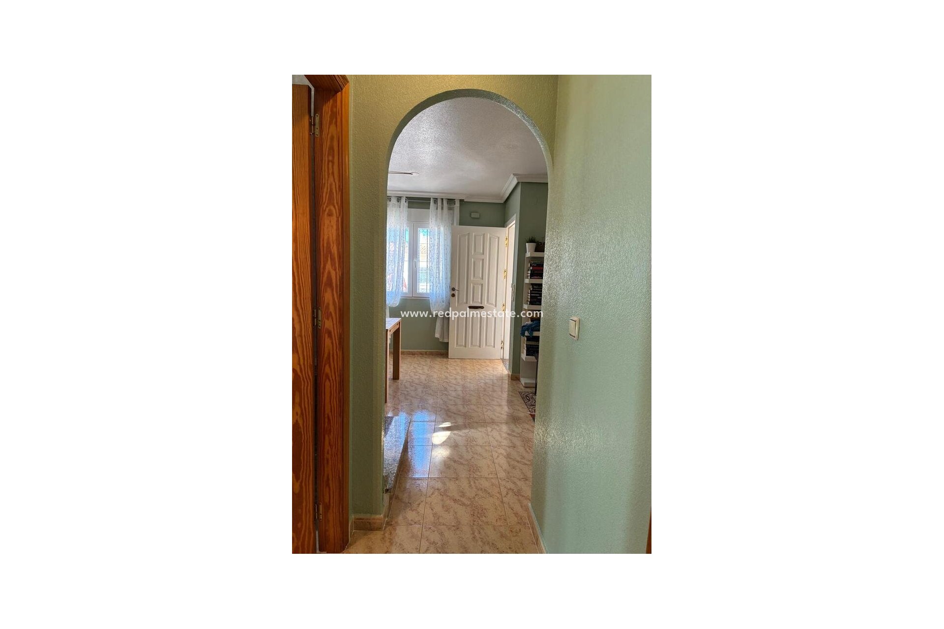 Återförsäljning - Fyrfamiljshus -
Orihuela Costa - Costa Blanca