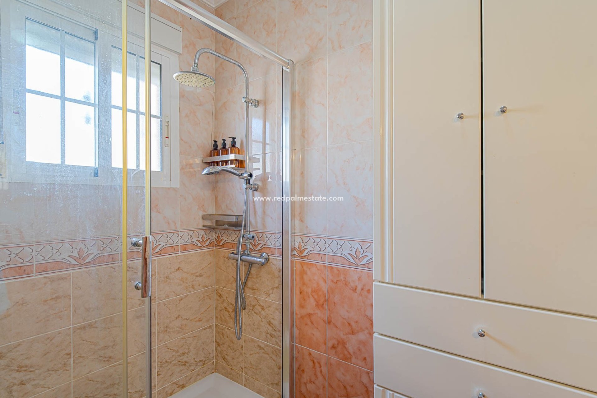 Återförsäljning - Fyrfamiljshus -
Orihuela Costa - Lomas de Cabo Roig