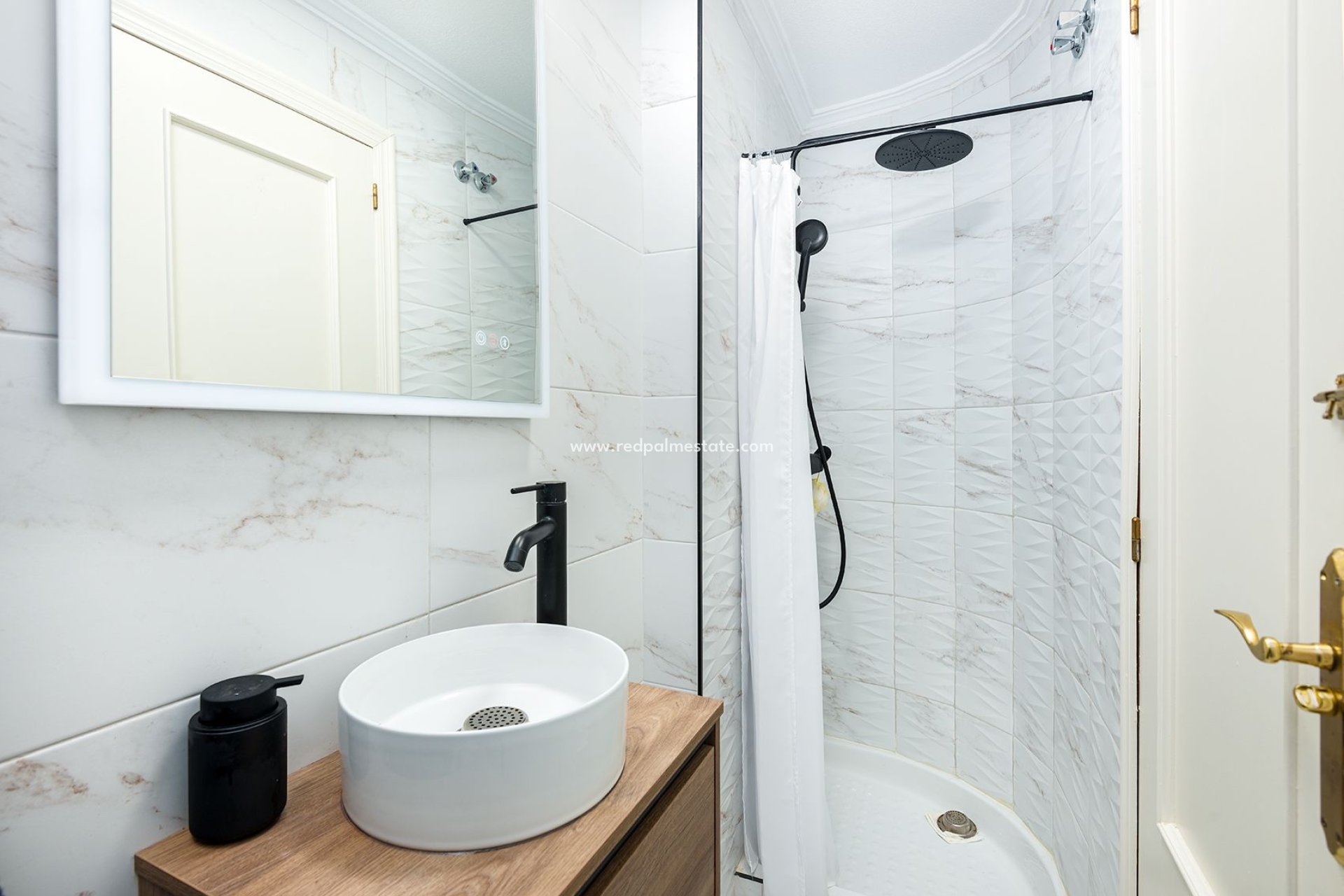 Återförsäljning - Fyrfamiljshus -
Orihuela Costa - Lomas de Cabo Roig