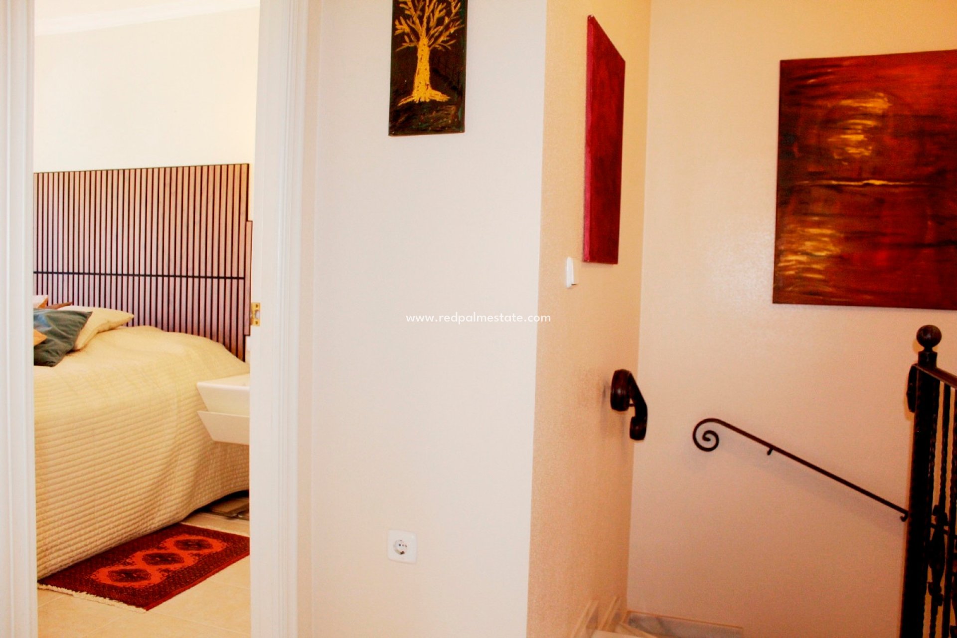 Återförsäljning - Fyrfamiljshus -
Orihuela Costa - Villamartín