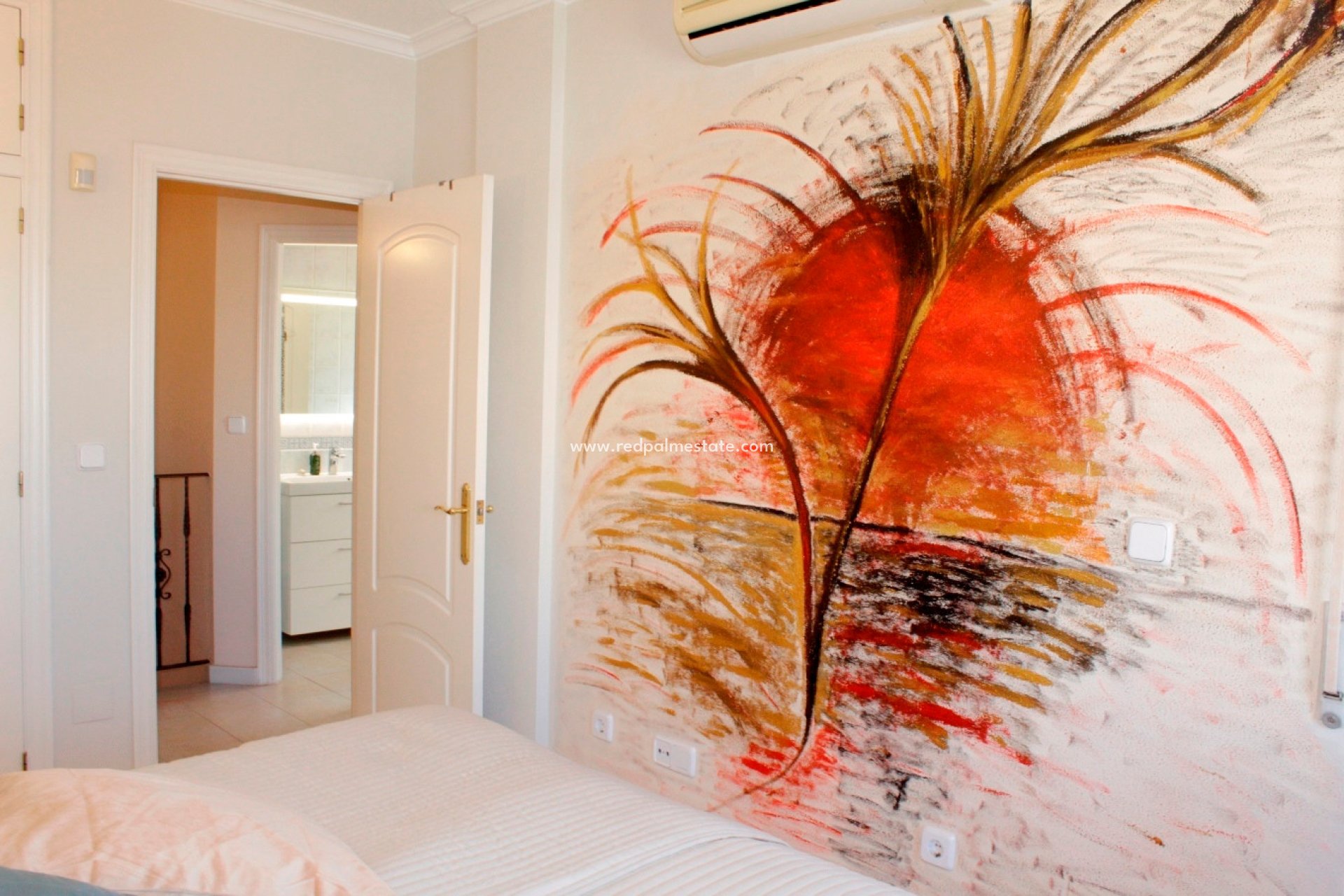 Återförsäljning - Fyrfamiljshus -
Orihuela Costa - Villamartín