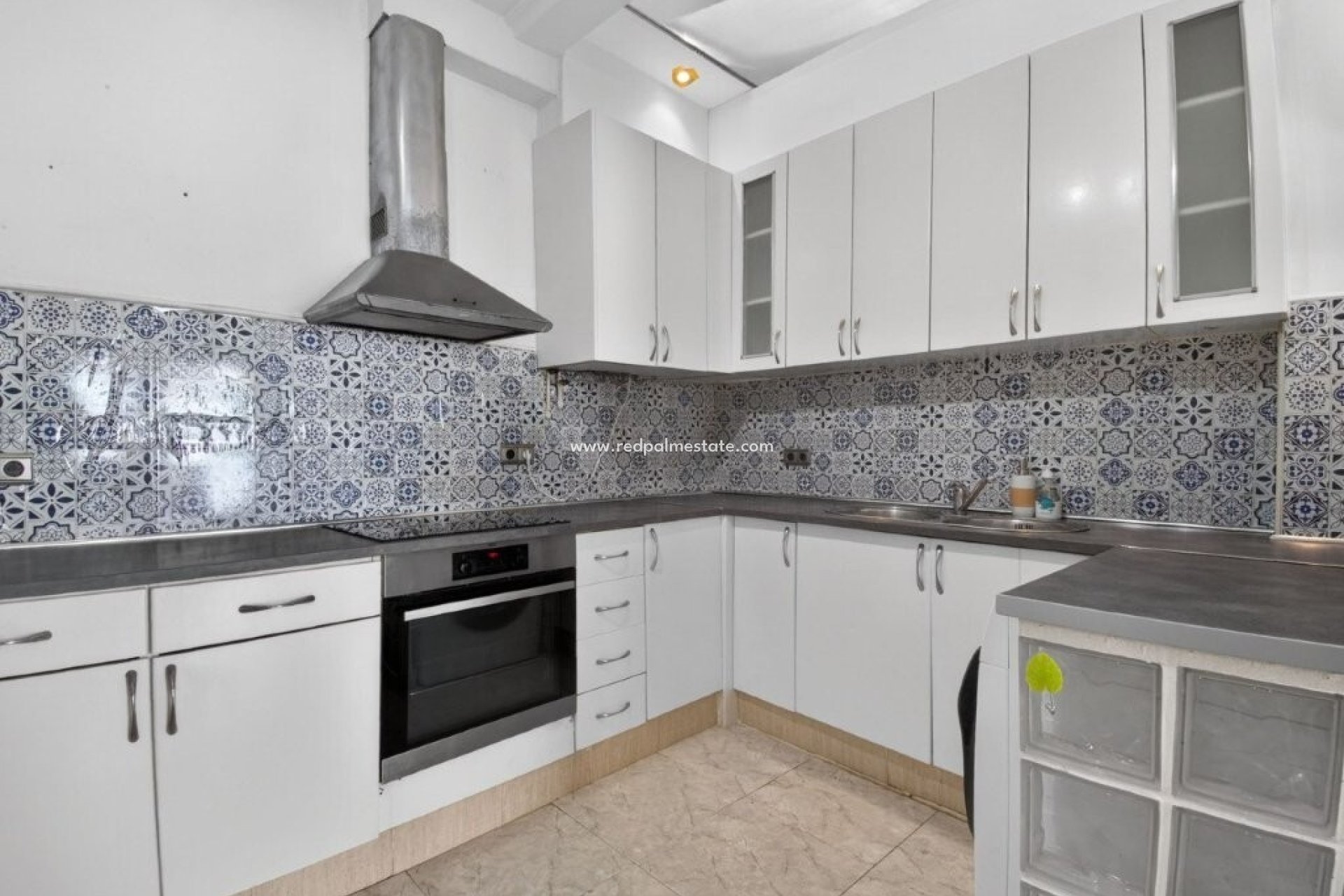 Återförsäljning - Fyrfamiljshus -
Torrevieja - Los altos