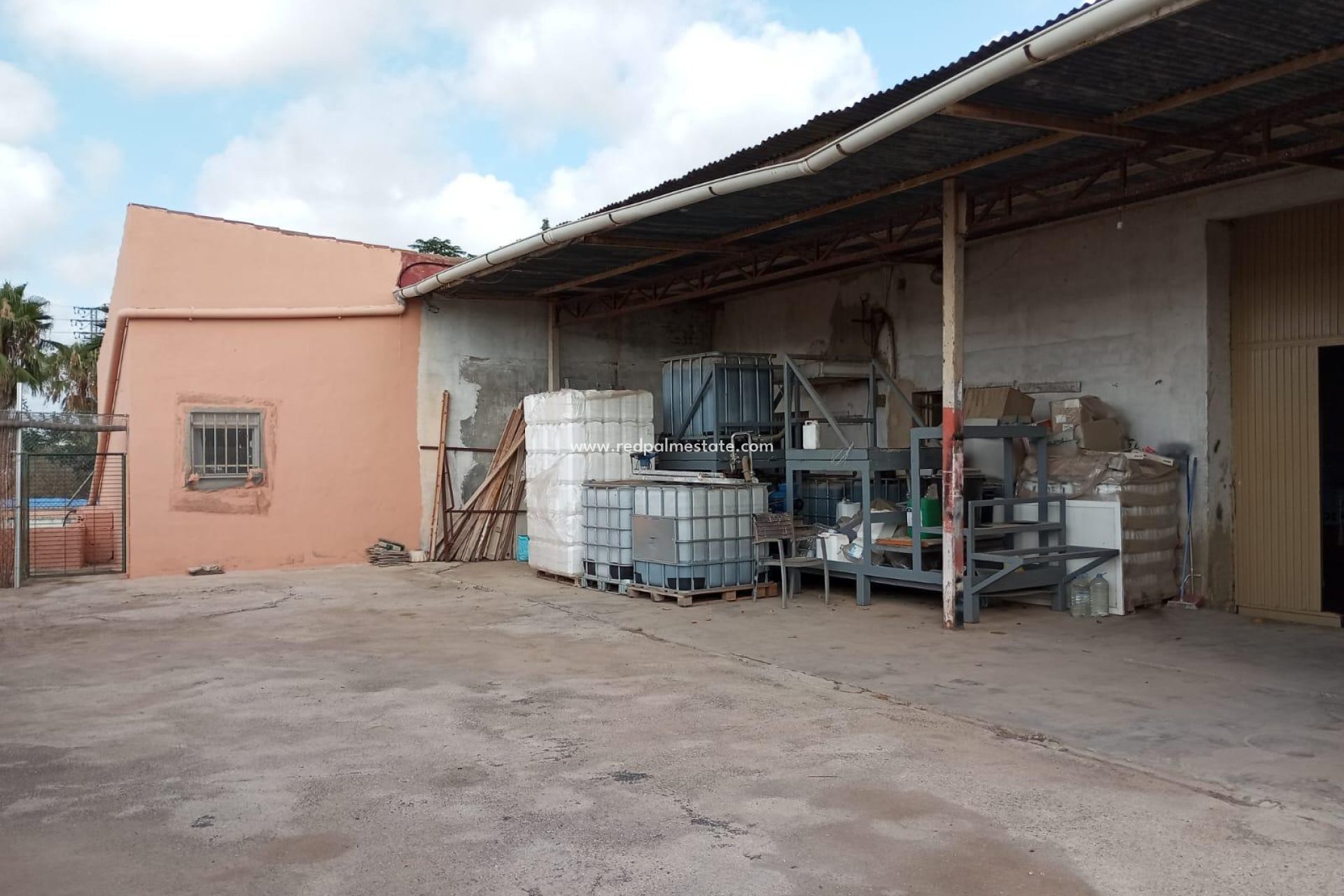 Återförsäljning - Industriell enhet -
Torrevieja - Polígono Industrial Casa Grande