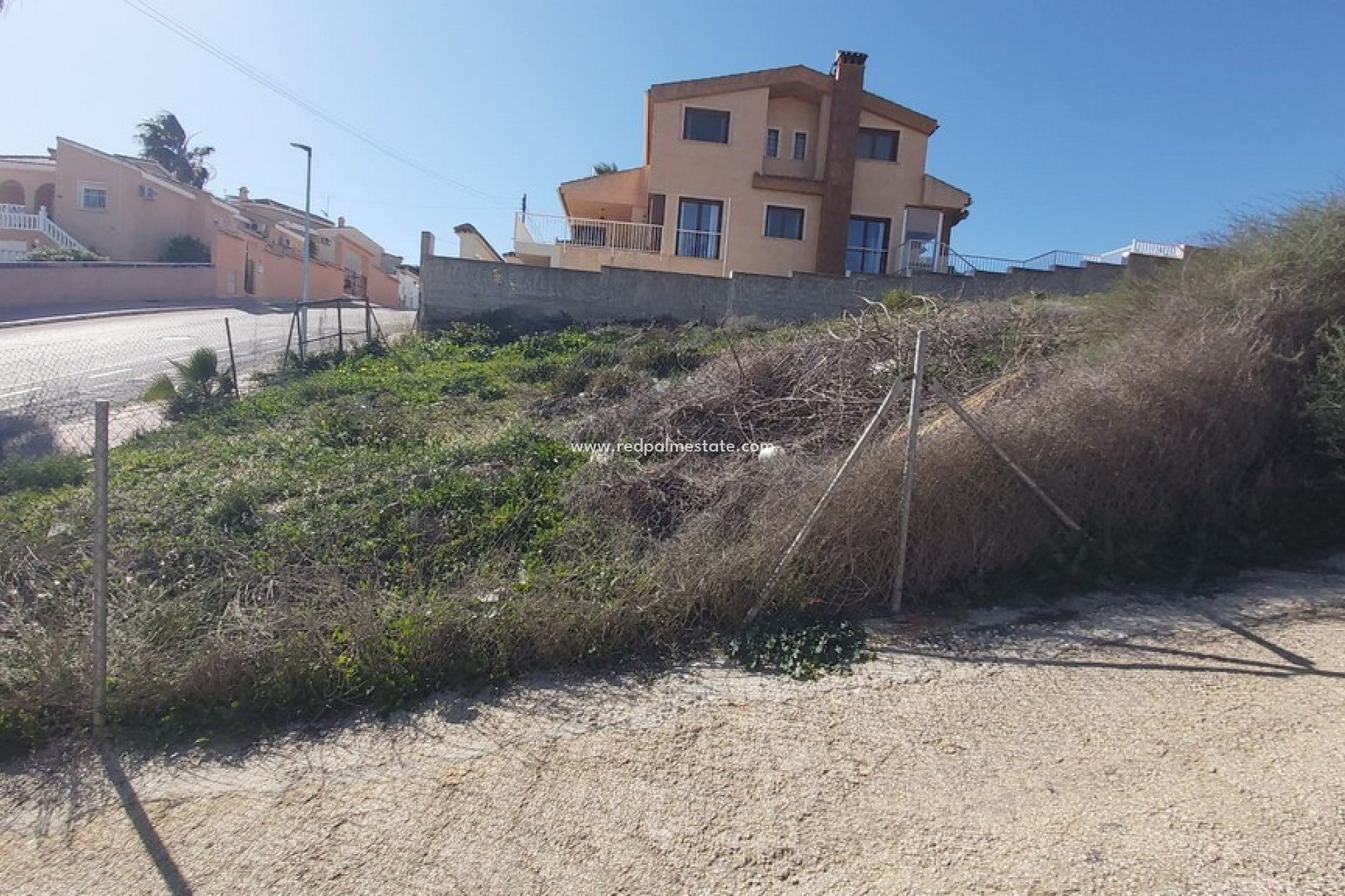 Återförsäljning - Komplott -
Ciudad Quesada/Rojales - Ciudad Quesada