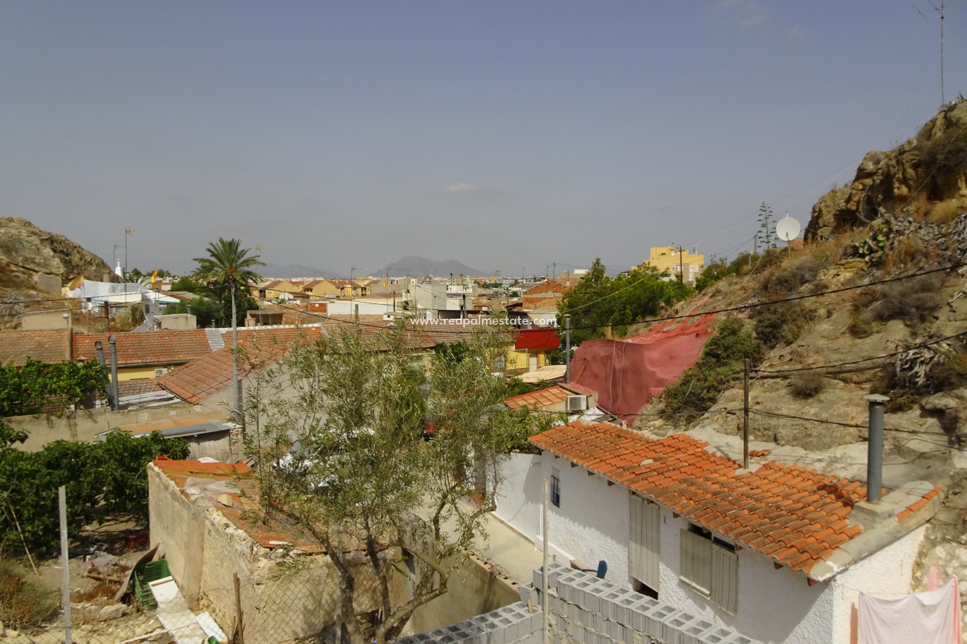 Återförsäljning - Komplott -
Ciudad Quesada/Rojales - Rojales
