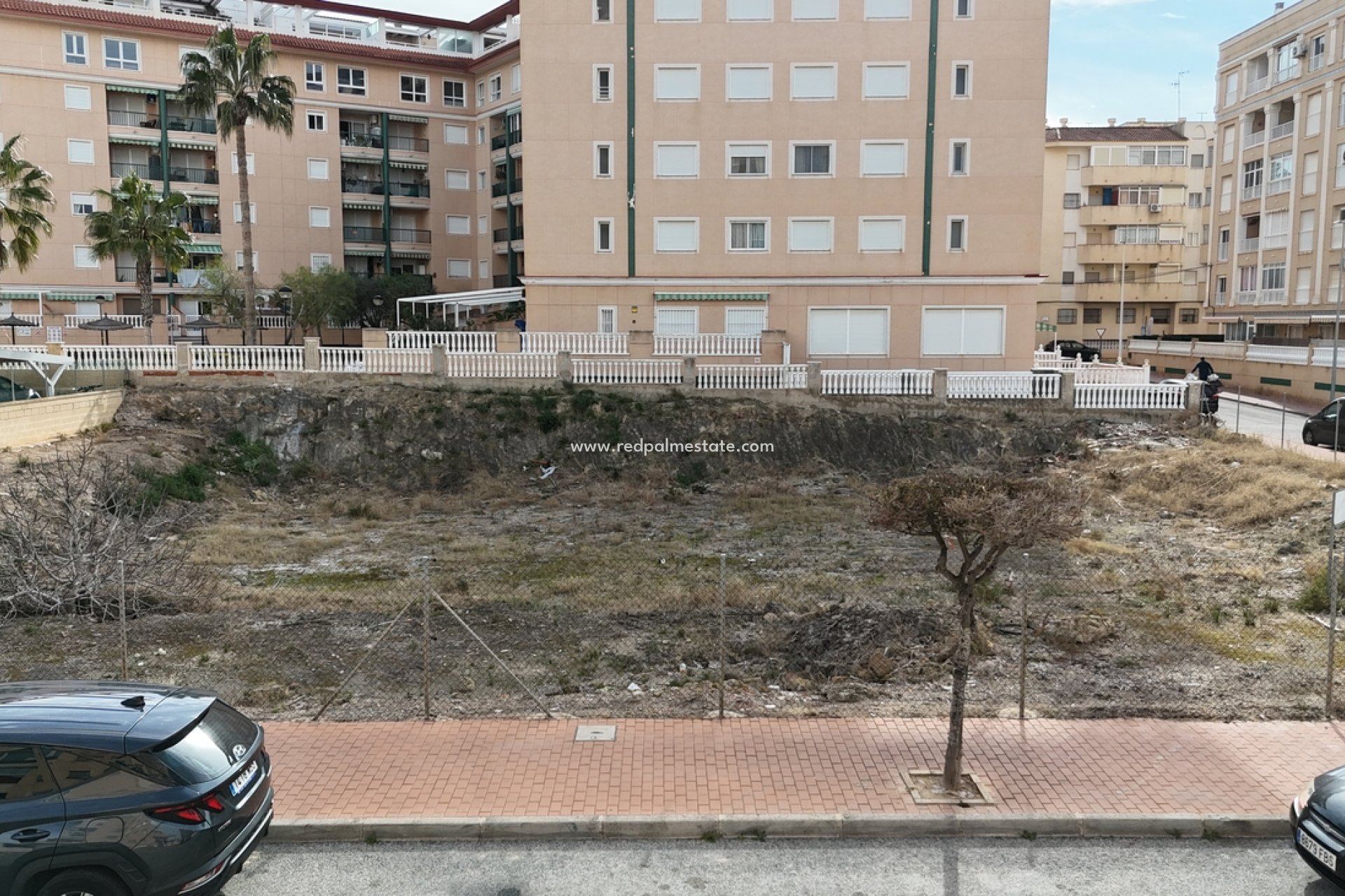 Återförsäljning - Komplott -
Guardamar del Segura - Guardamar