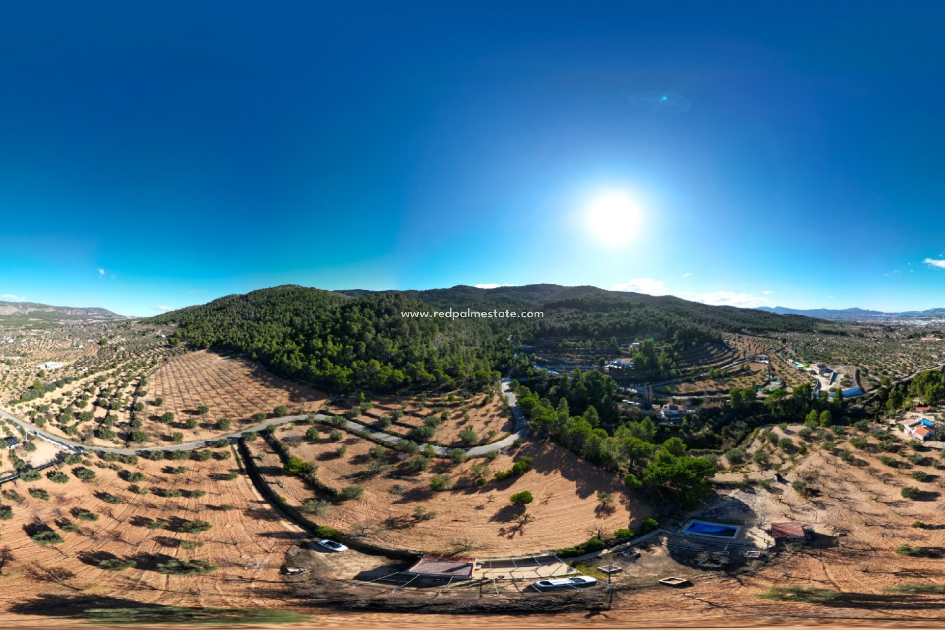 Återförsäljning - Komplott -
Ibi - Costa Blanca