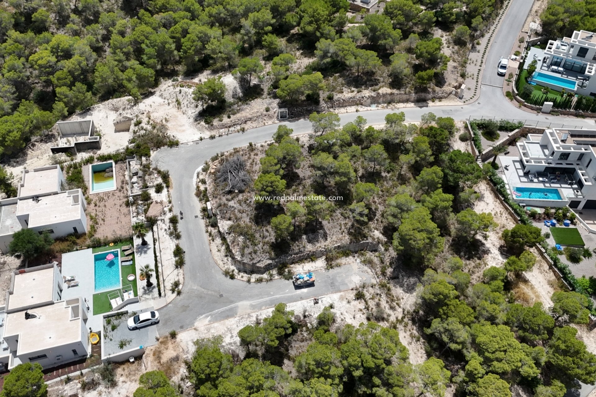 Återförsäljning - Komplott -
Las Colinas Golf