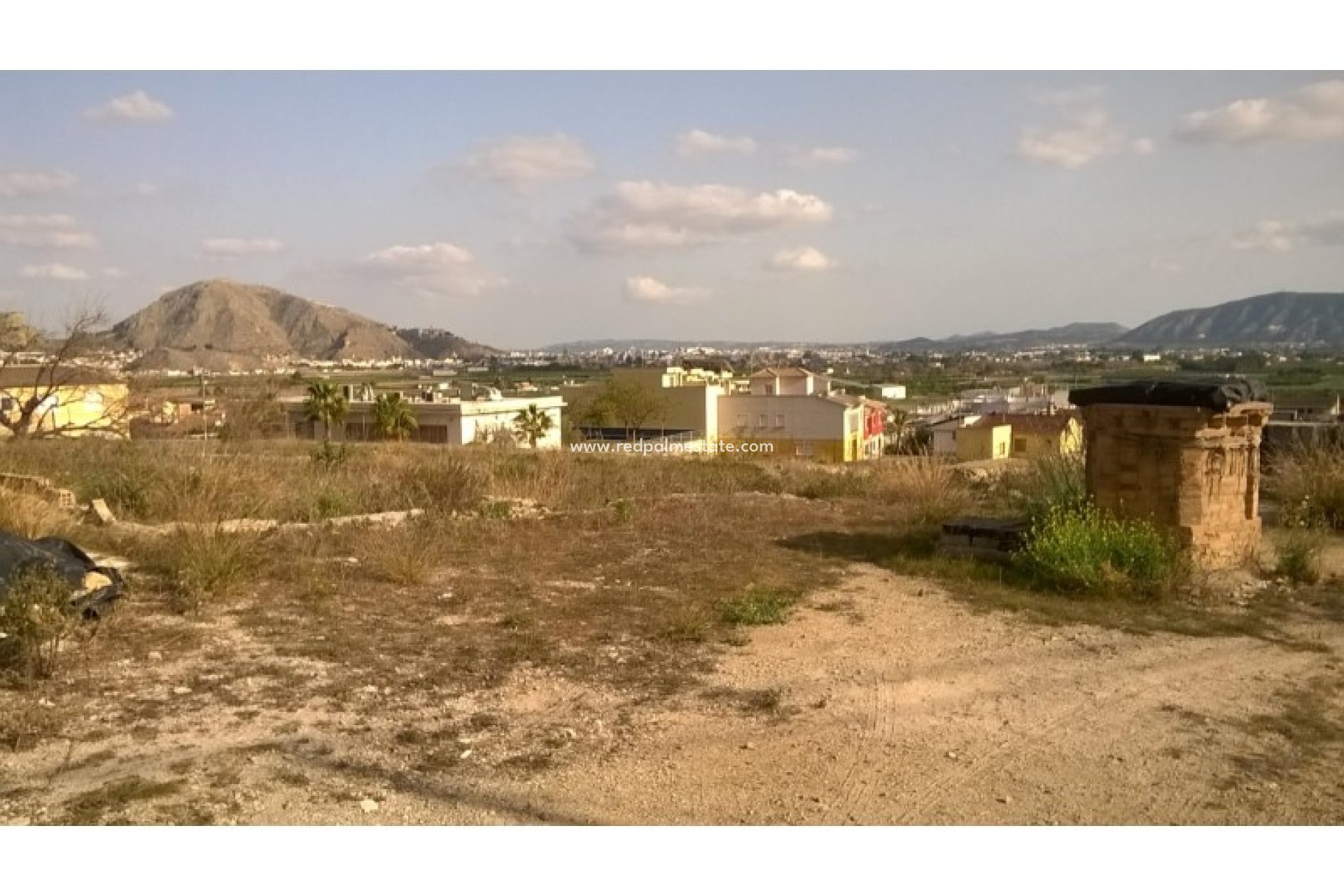 Återförsäljning - Komplott -
Orihuela - Inland