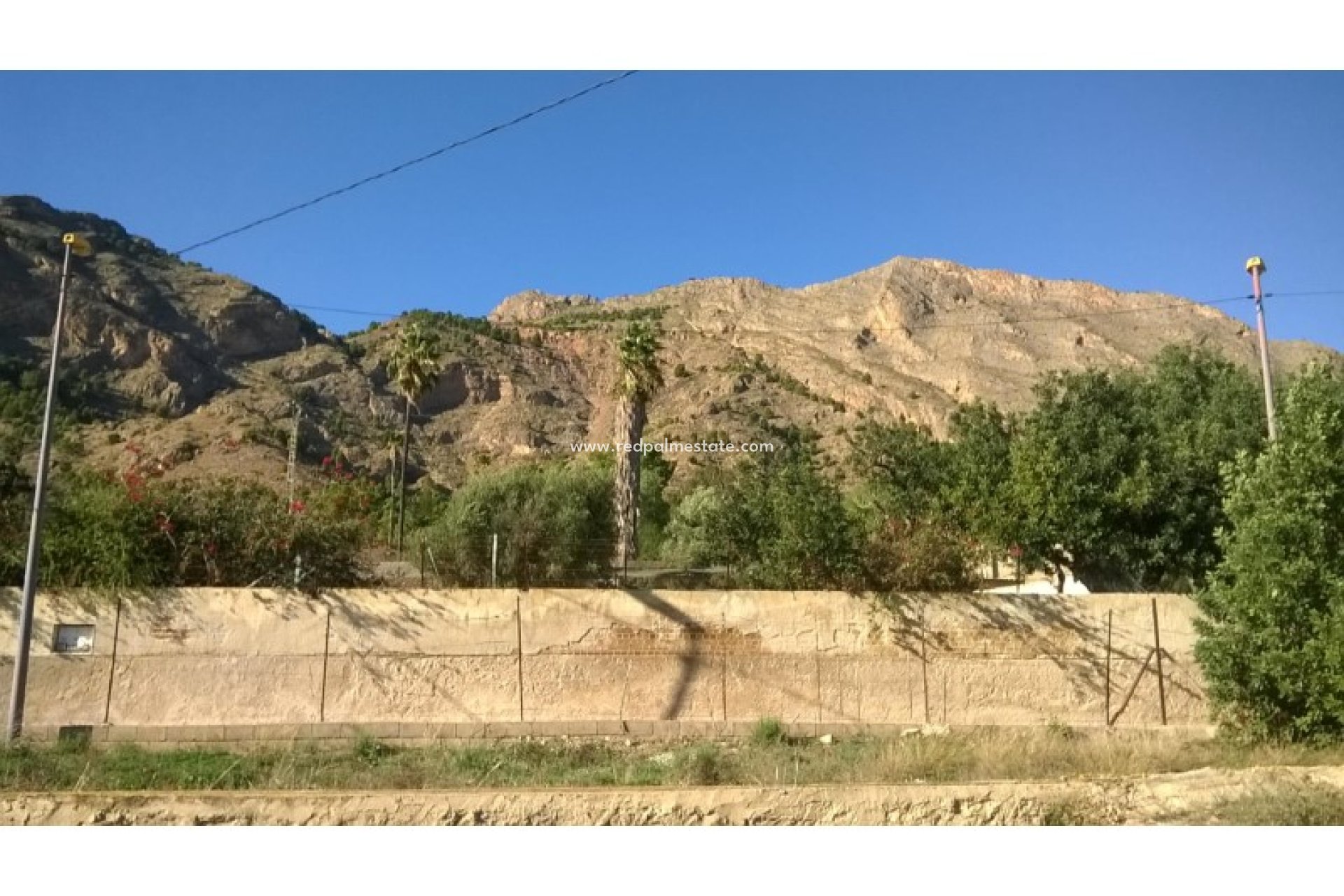Återförsäljning - Komplott -
Orihuela - Inland