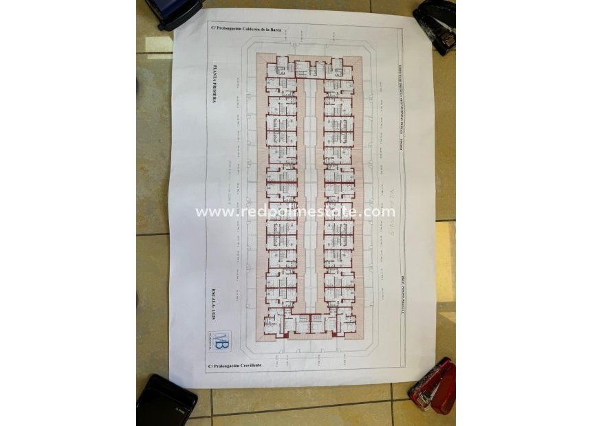 Återförsäljning - Komplott -
Pinoso - Inland