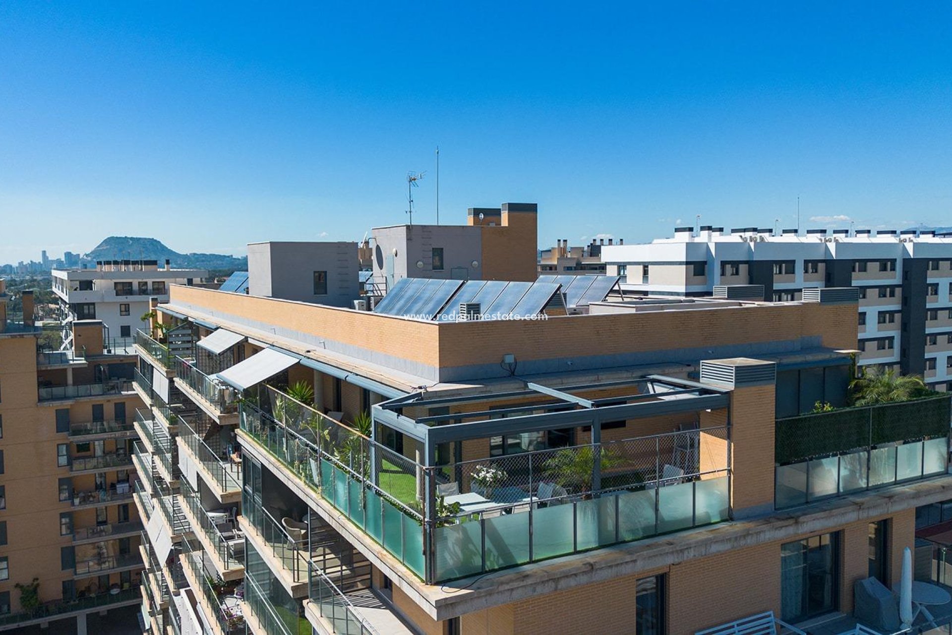 Återförsäljning - Lägenhet -
Alicante - Pau 5
