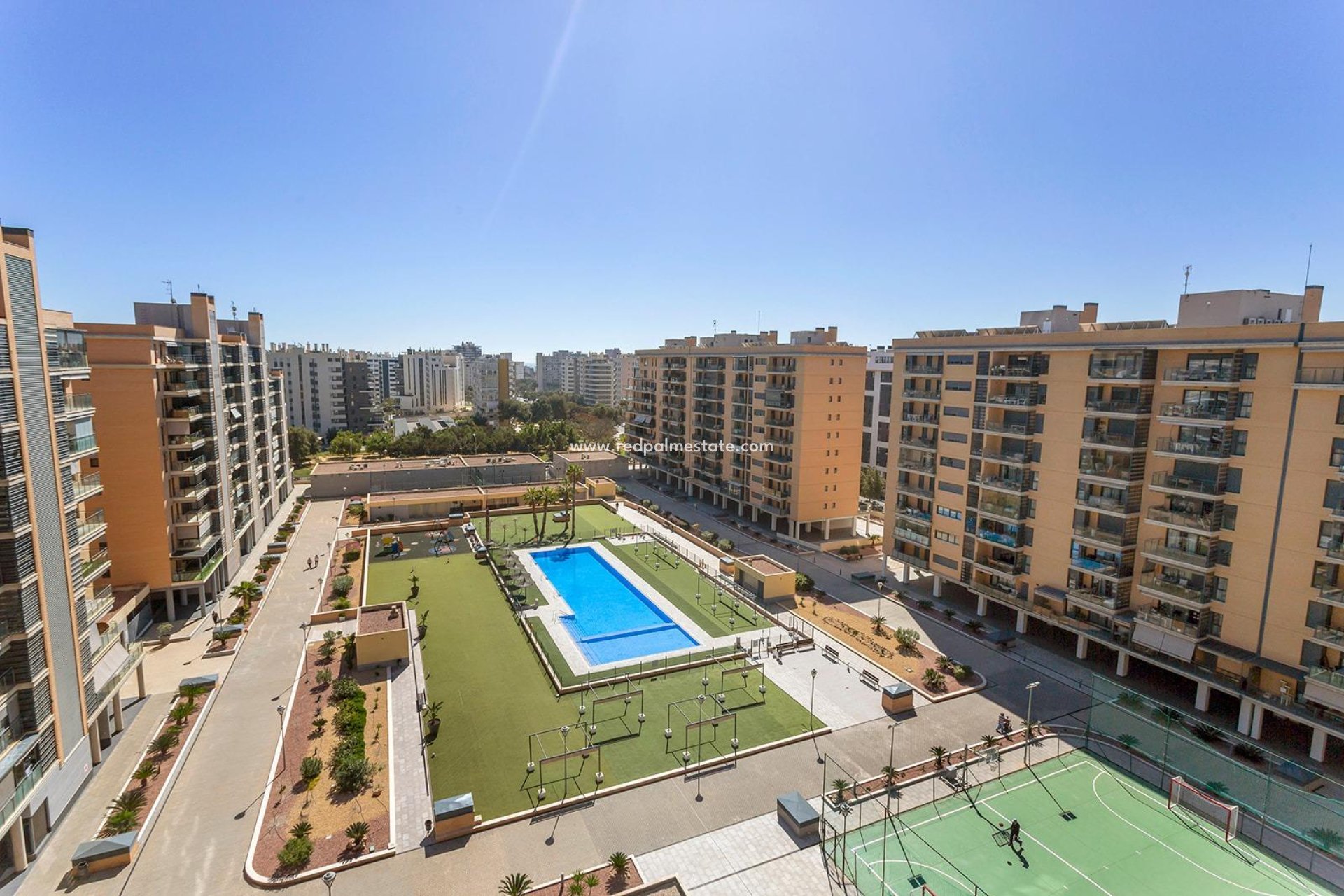Återförsäljning - Lägenhet -
Alicante - Pau 5