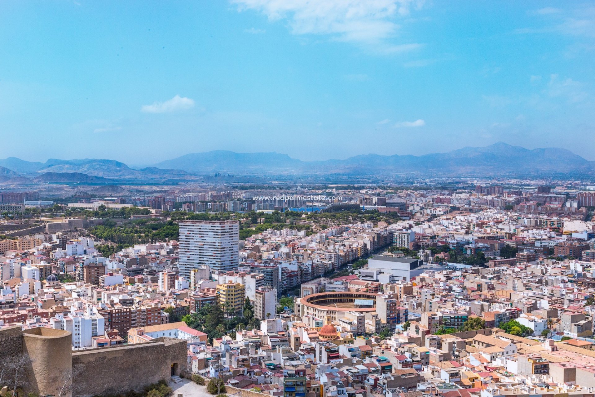 Återförsäljning - Lägenhet -
Alicante
