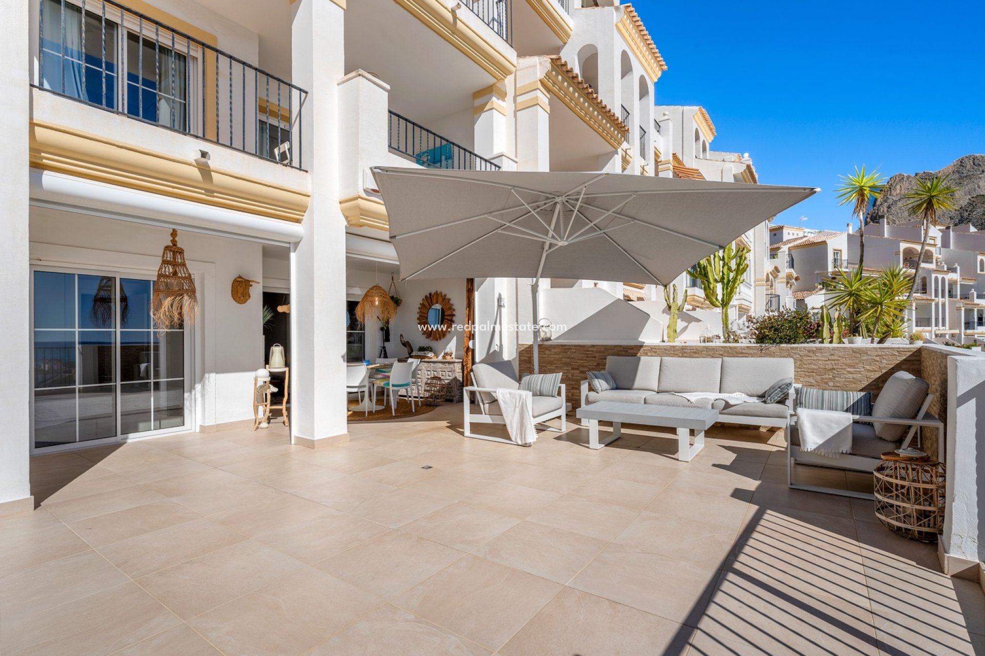 Återförsäljning - Lägenhet -
Altea