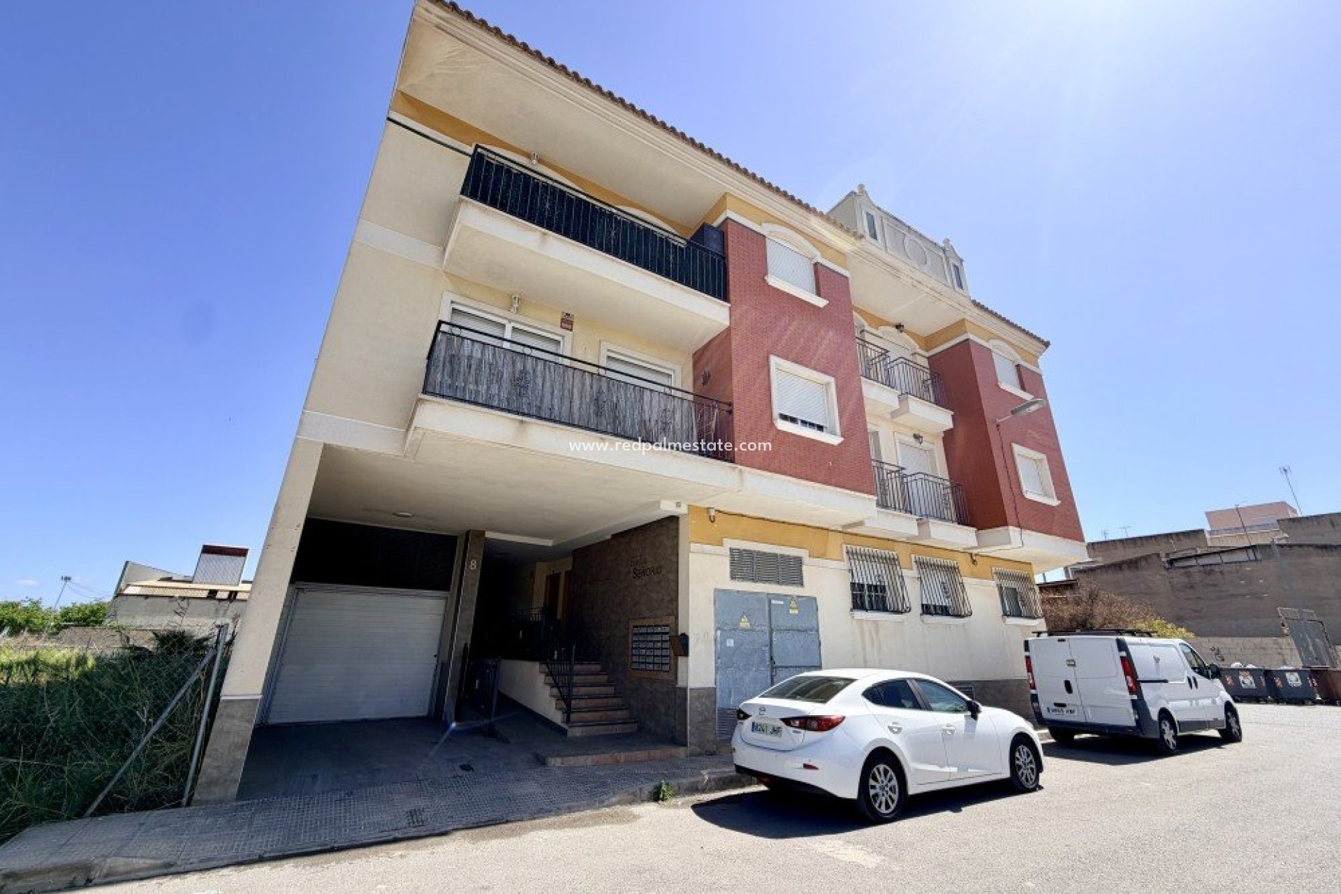Återförsäljning - Lägenhet -
Dolores - Costa Blanca