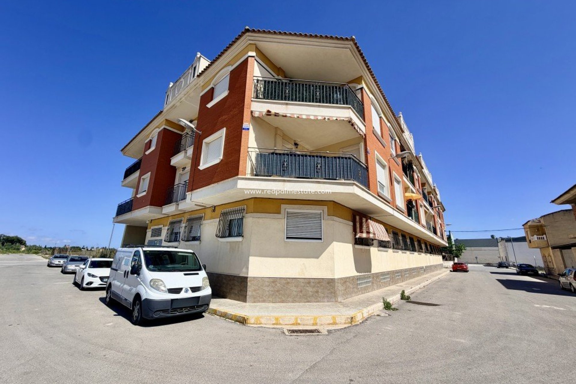 Återförsäljning - Lägenhet -
Dolores - Costa Blanca