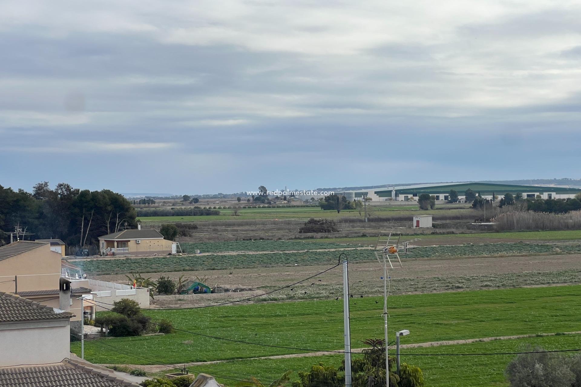 Återförsäljning - Lägenhet -
Dolores