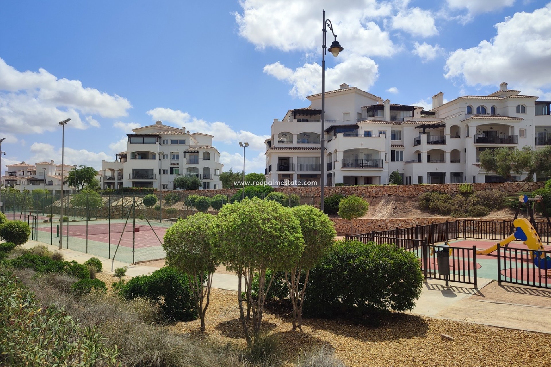 Återförsäljning - Lägenhet -
Hacienda Riquelme Golf Resort - Inland