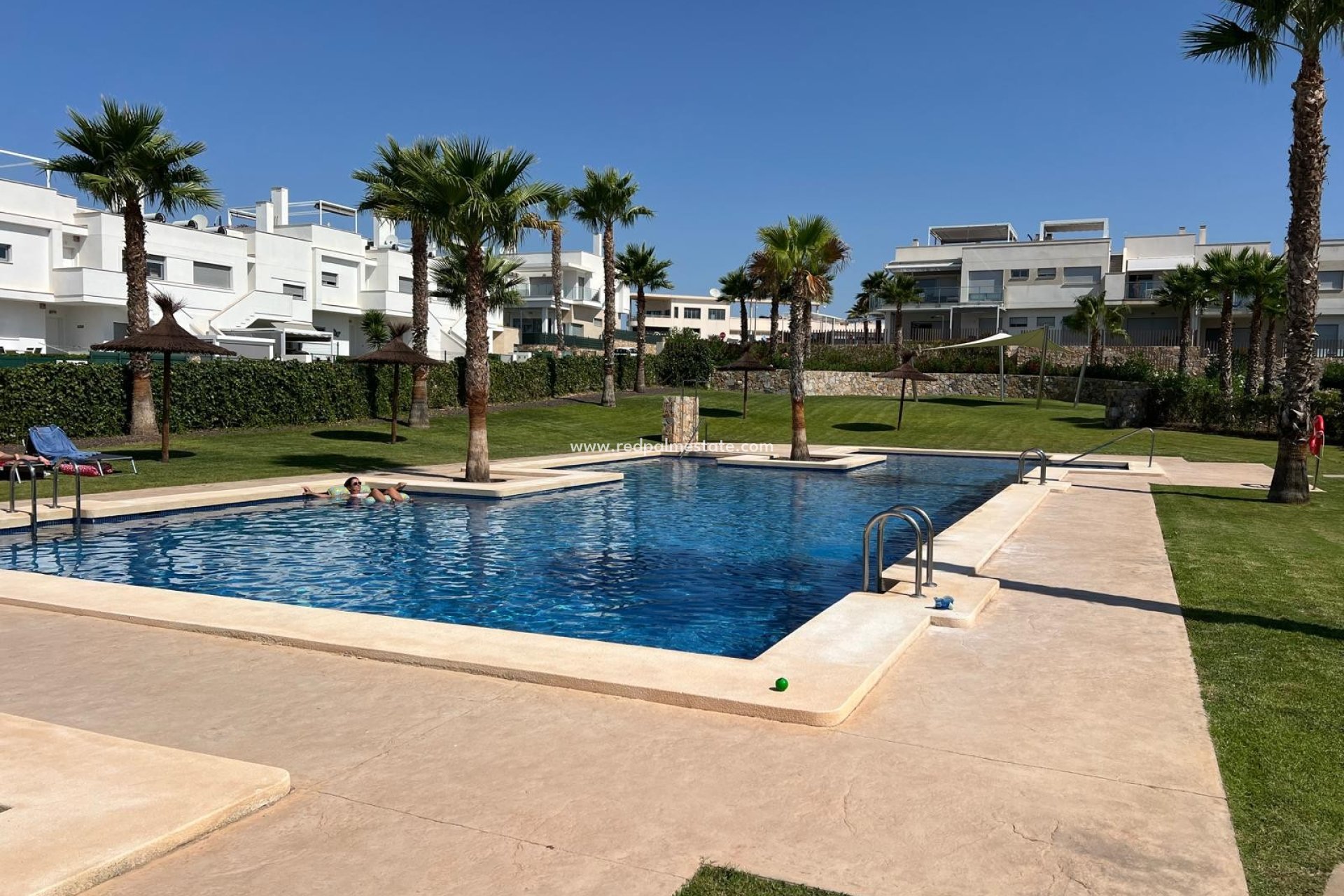 Återförsäljning - Lägenhet / lägenhet -
Orihuela Costa - Entre Naranjos Vistabella Golf