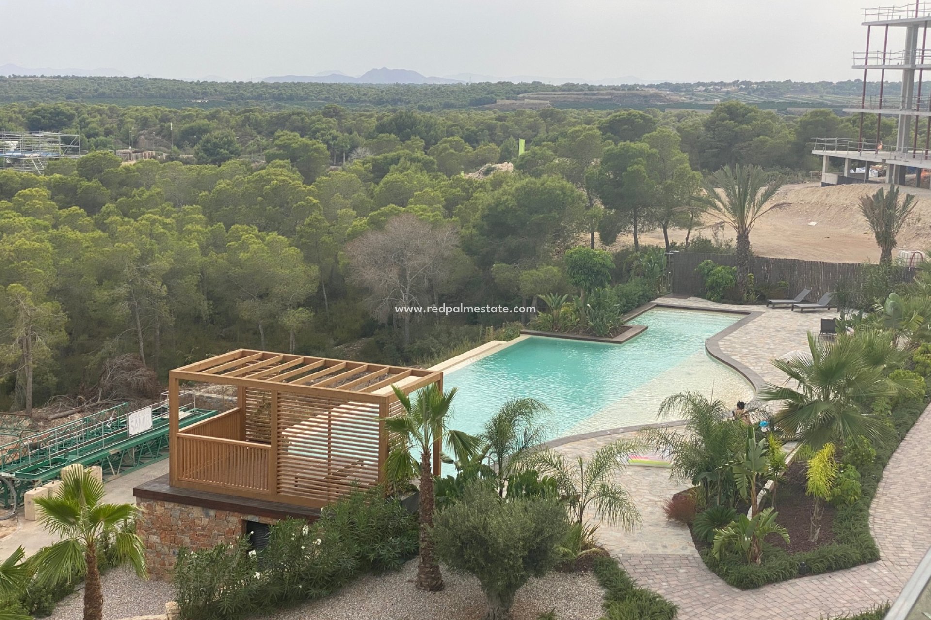 Återförsäljning - Lägenhet -
Las Colinas Golf - Costa Blanca