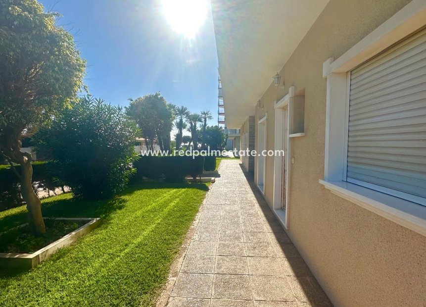 Återförsäljning - Lägenhet -
Orihuela Costa - Altos de Campoamor