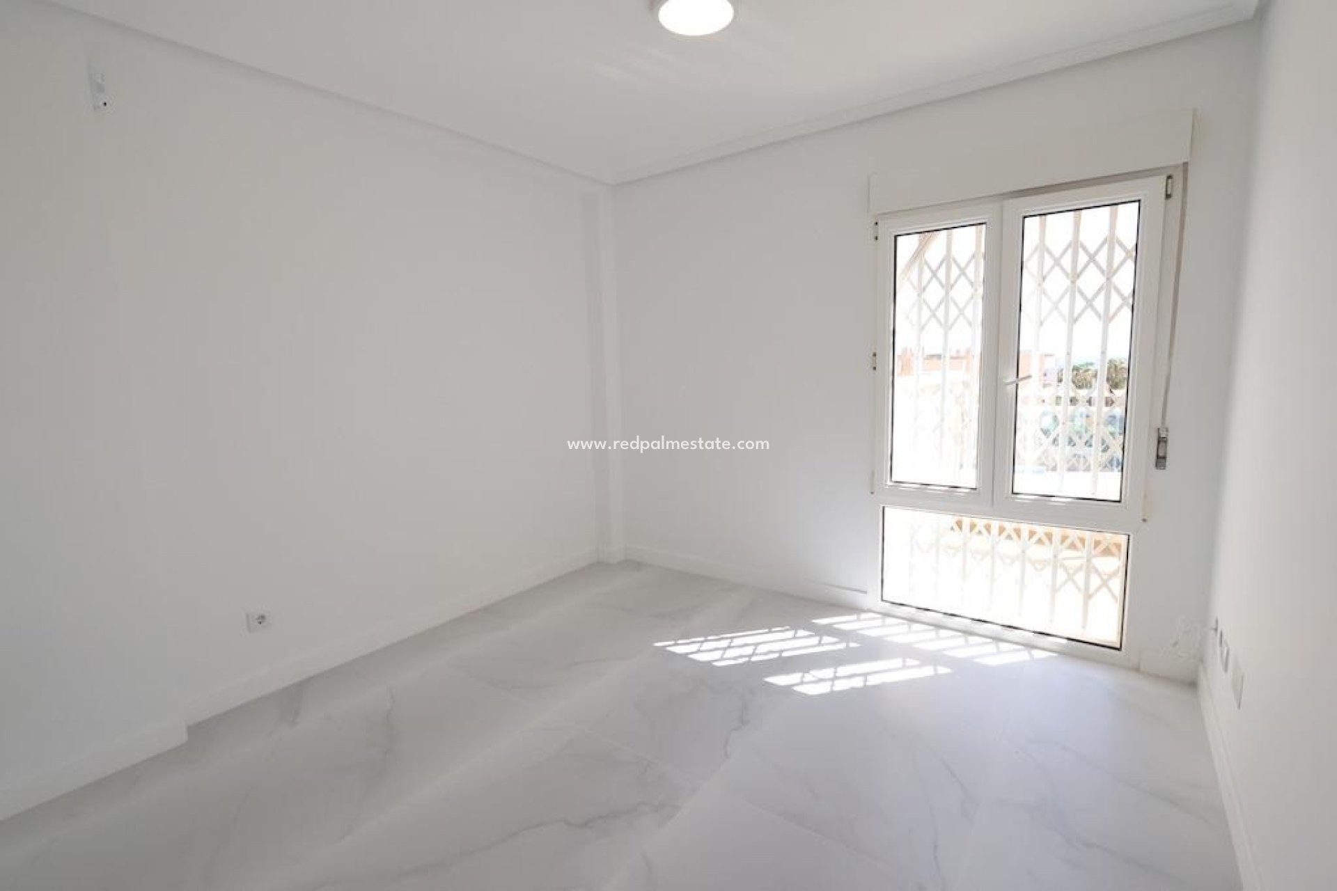 Återförsäljning - Lägenhet -
Orihuela Costa - Cabo Roig