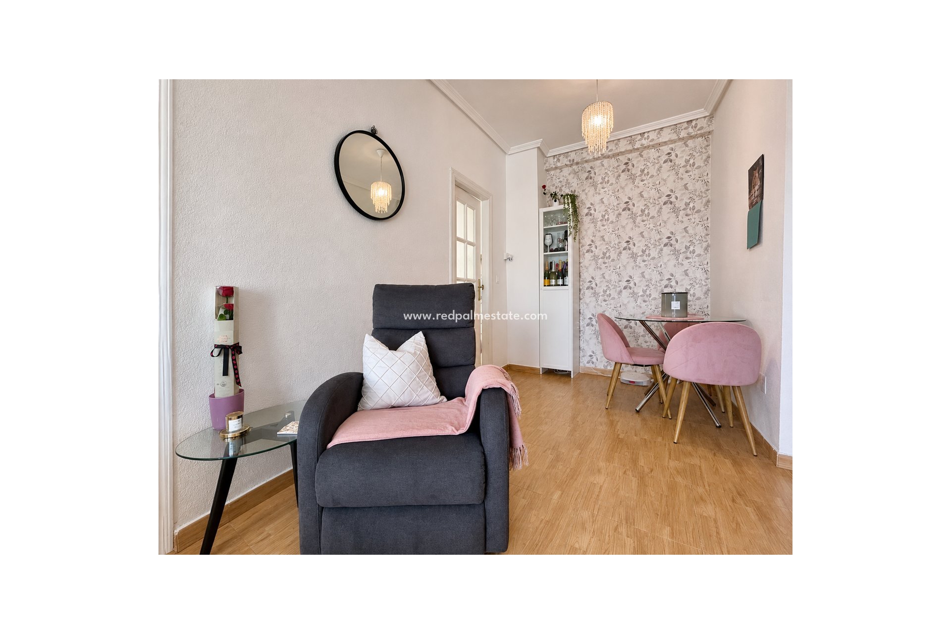 Återförsäljning - Lägenhet -
Orihuela Costa - Cabo Roig
