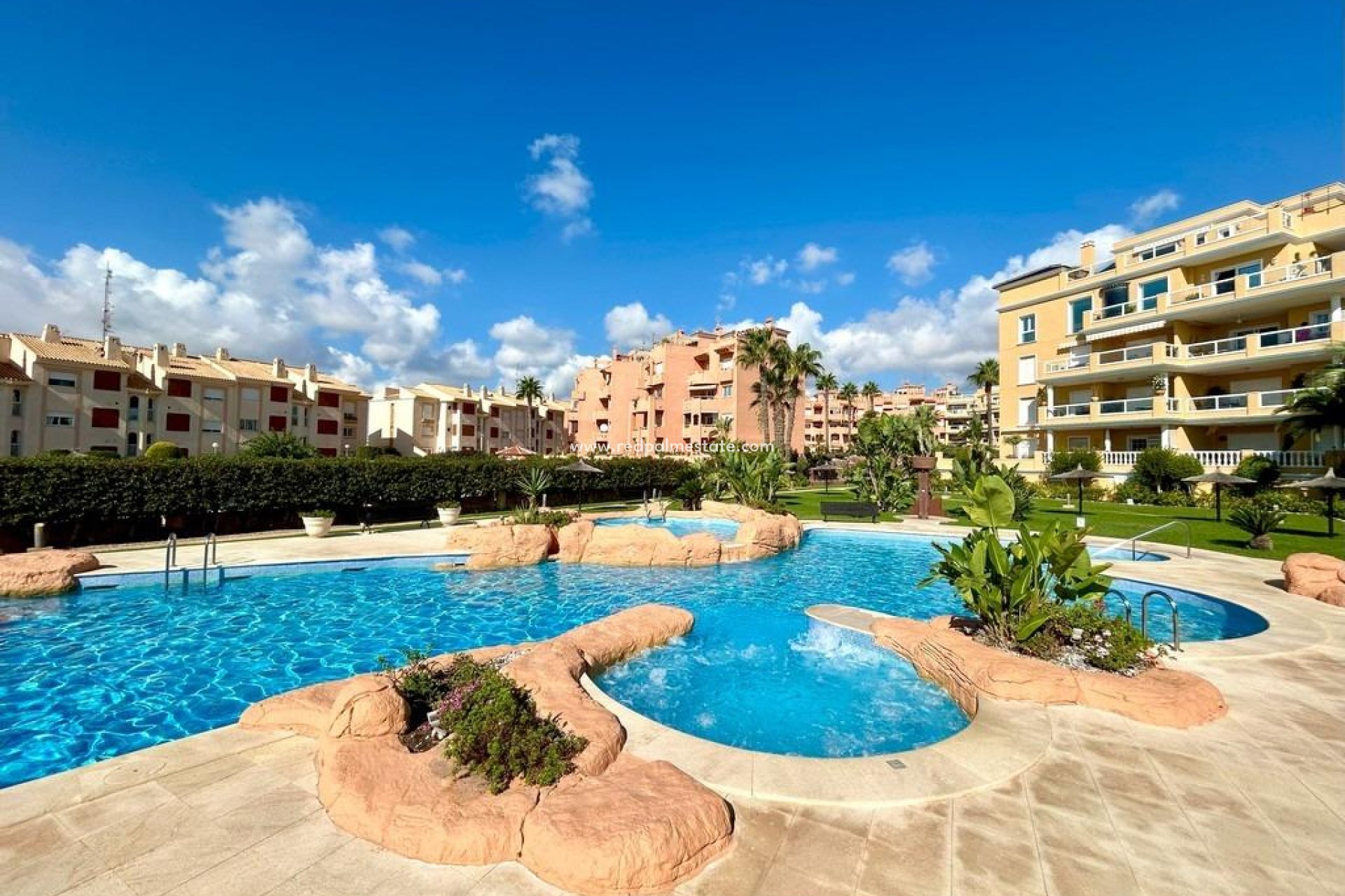 Återförsäljning - Lägenhet -
Orihuela Costa - Cabo Roig
