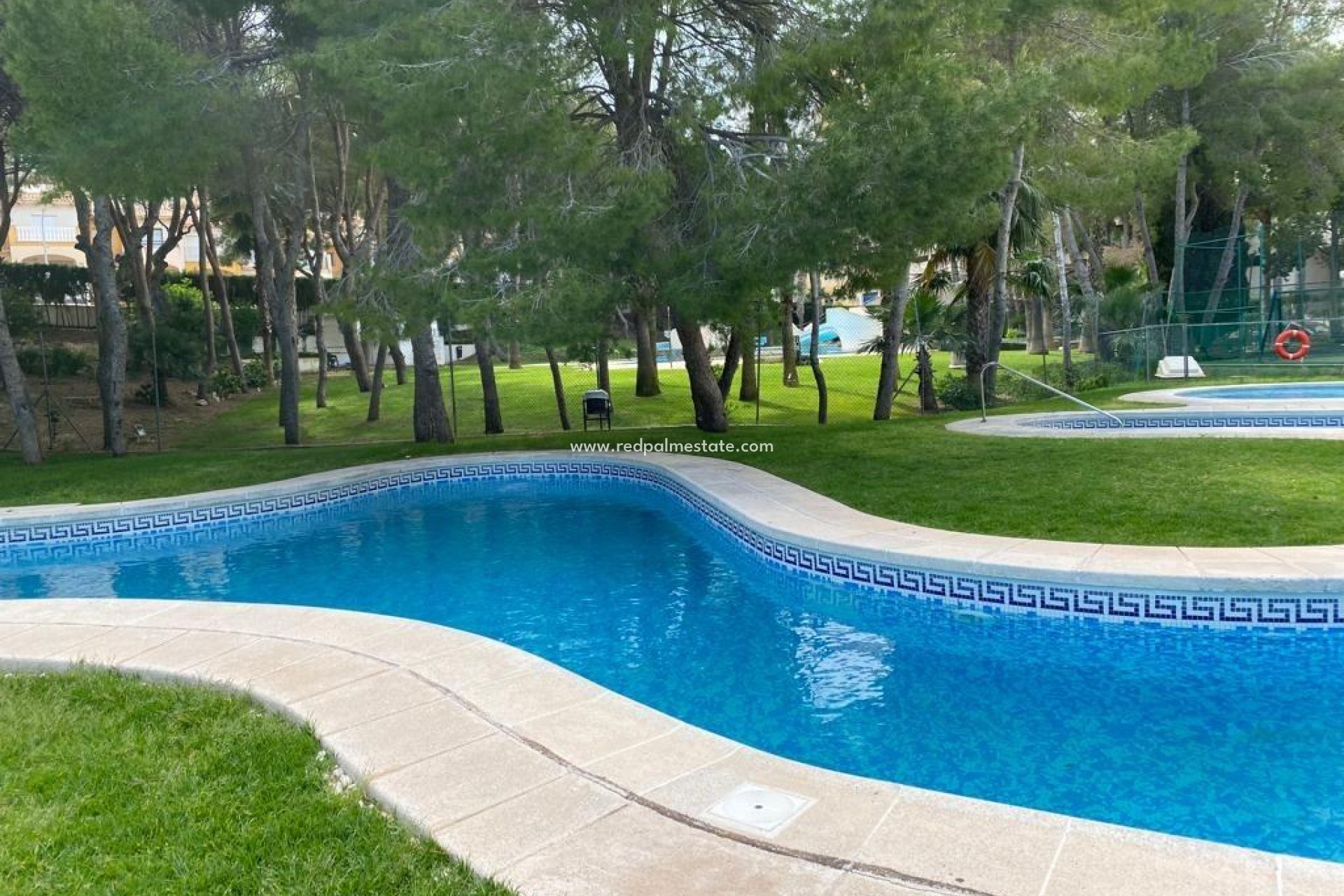 Återförsäljning - Lägenhet -
Orihuela Costa - Campoamor