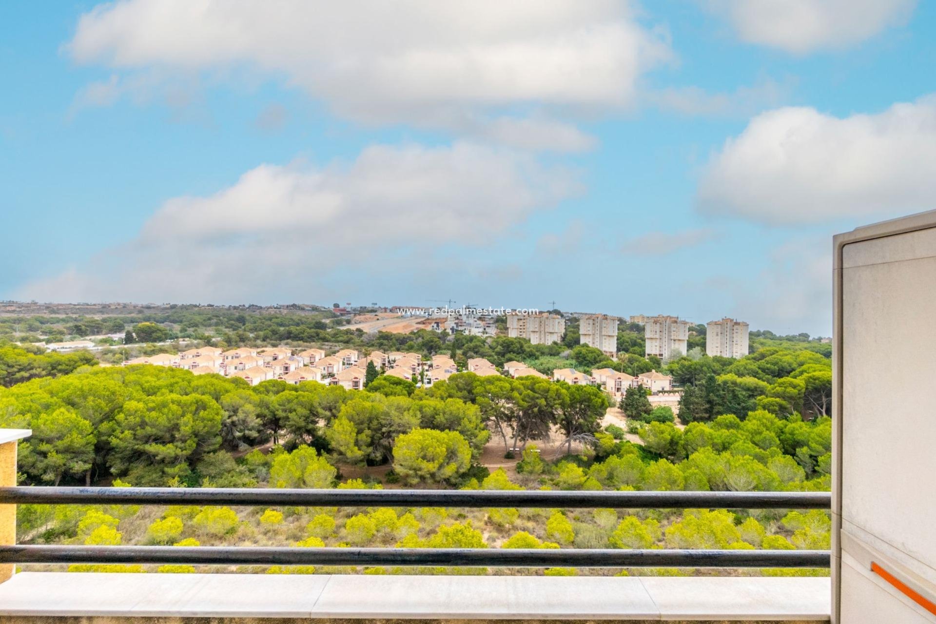 Återförsäljning - Lägenhet -
Orihuela Costa - Campoamor