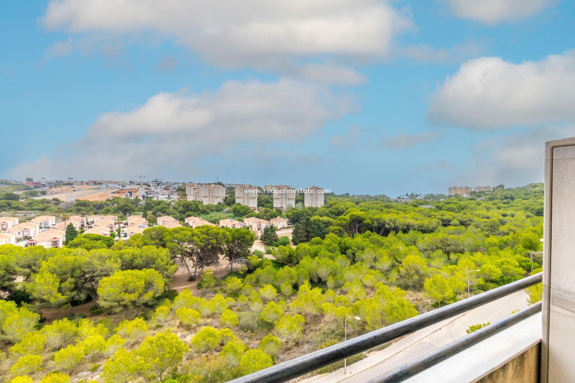 Återförsäljning - Lägenhet -
Orihuela Costa - Campoamor