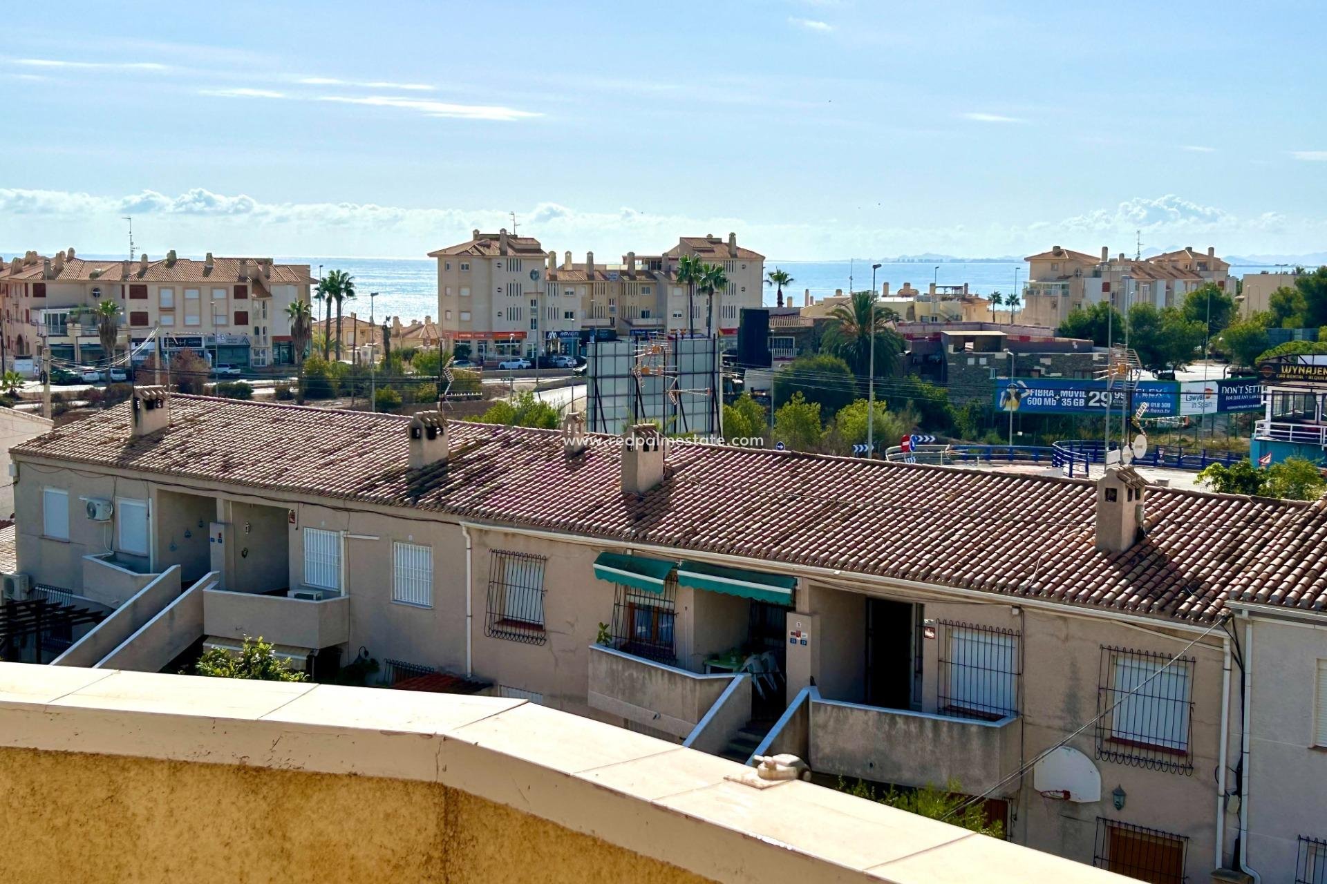 Återförsäljning - Lägenhet -
Orihuela Costa - Campoamor