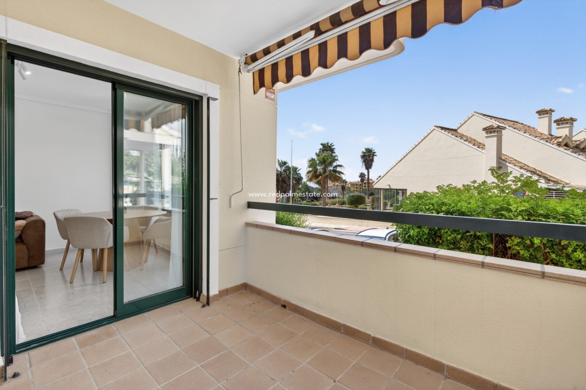 Återförsäljning - Lägenhet -
Orihuela Costa - Campoamor