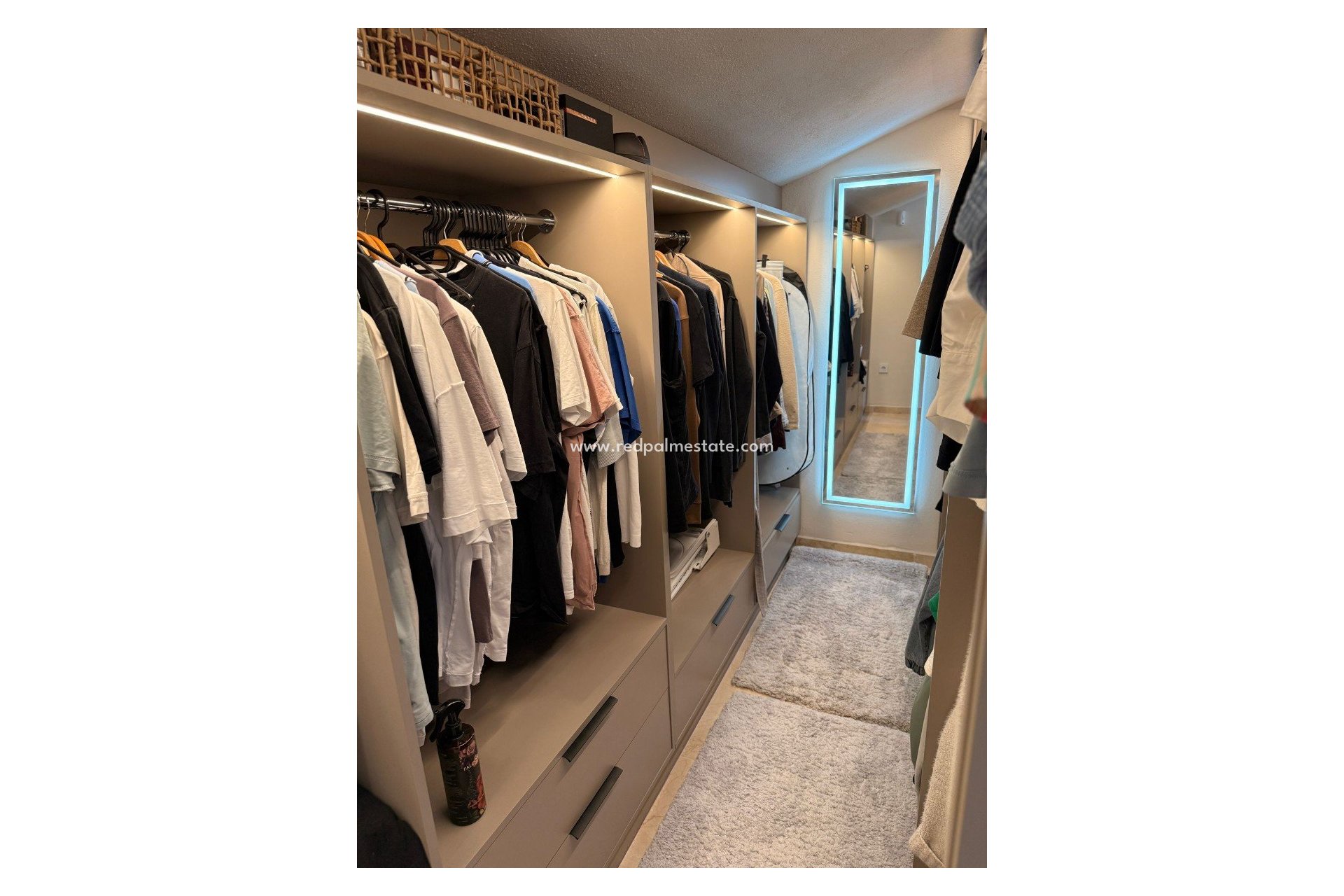 Återförsäljning - Lägenhet -
Orihuela Costa - Inland