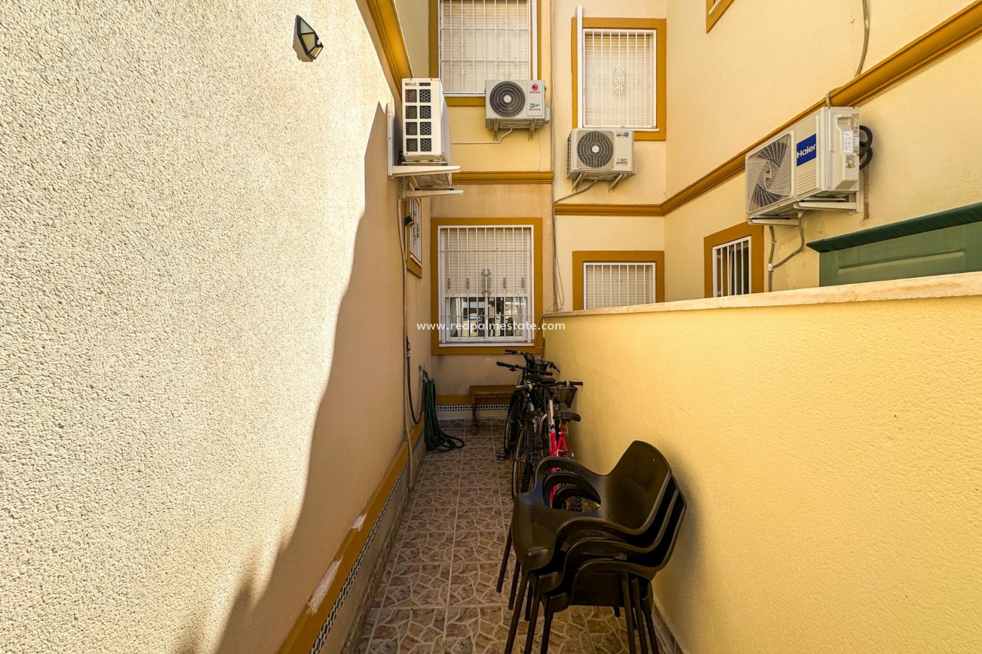Återförsäljning - Lägenhet -
Orihuela Costa - Inland