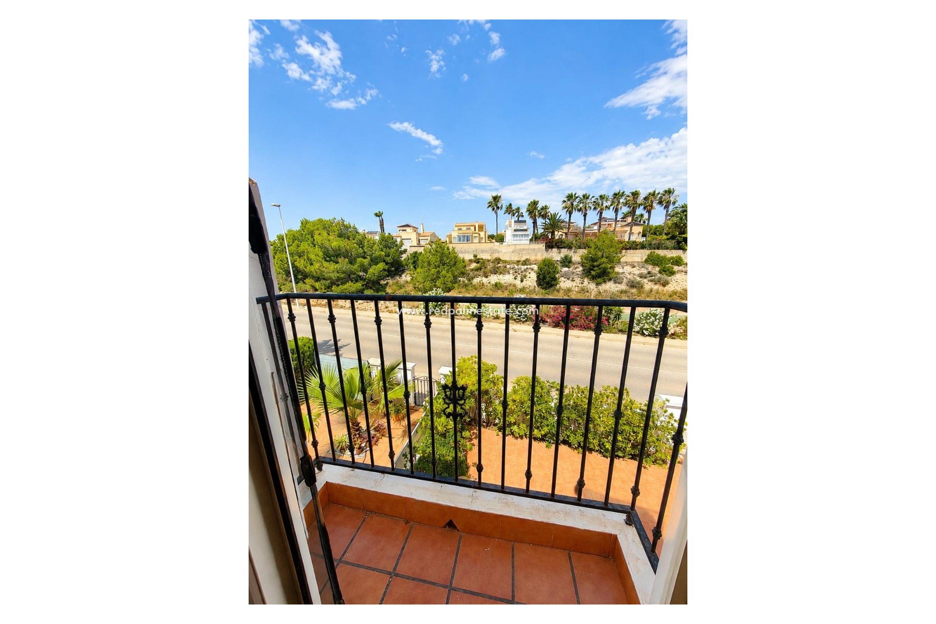 Återförsäljning - Lägenhet -
Orihuela Costa - Inland