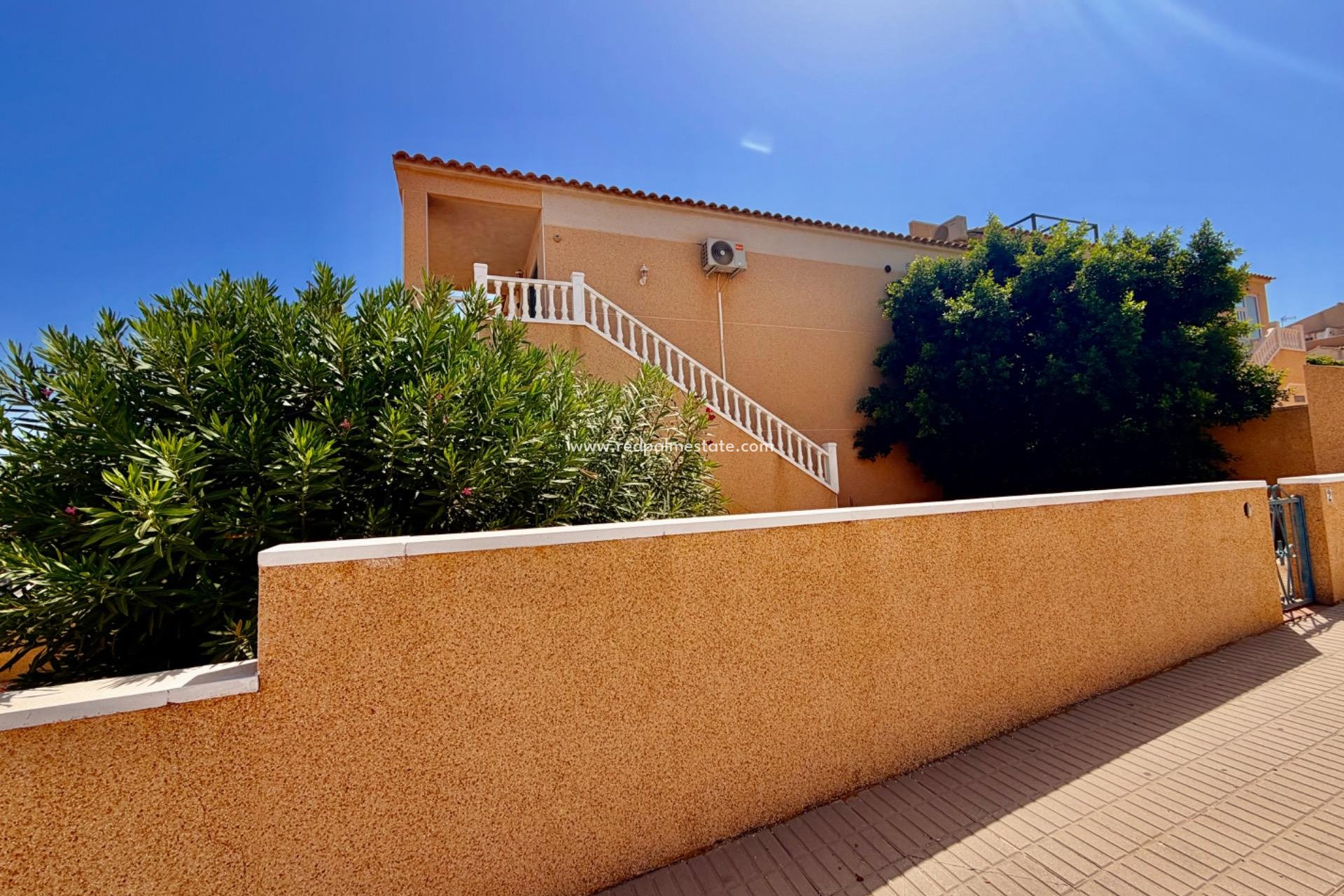 Återförsäljning - Lägenhet -
Orihuela Costa - La Ciñuelica - Villa Rosa
