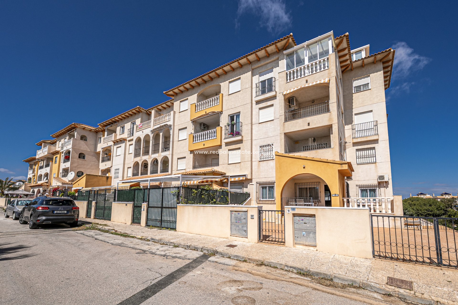 Återförsäljning - Lägenhet -
Orihuela Costa - La Zenia