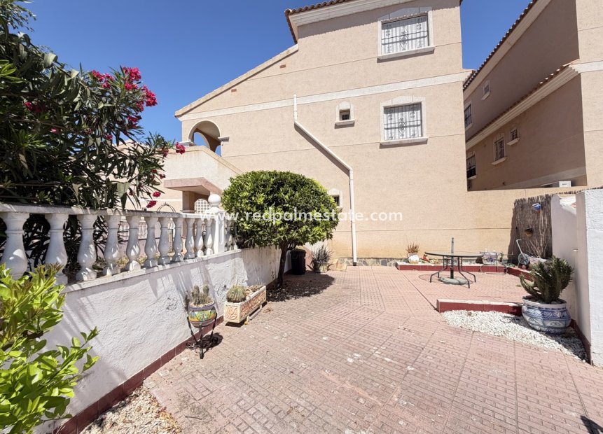 Återförsäljning - Lägenhet -
Orihuela Costa - La Zenia
