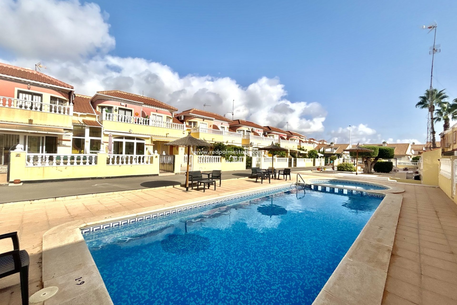 Återförsäljning - Lägenhet -
Orihuela Costa - La Zenia