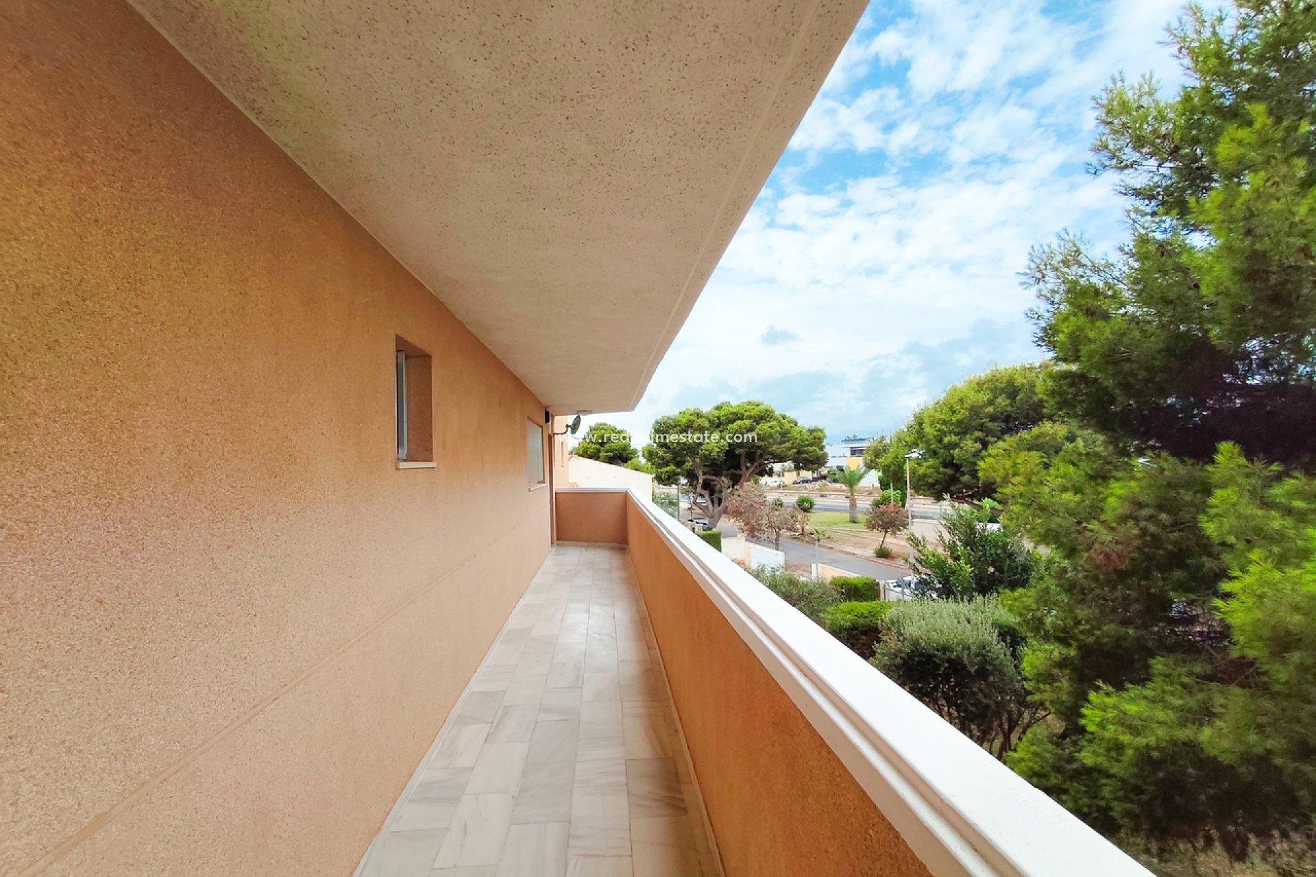 Återförsäljning - Lägenhet -
Orihuela Costa - La Zenia