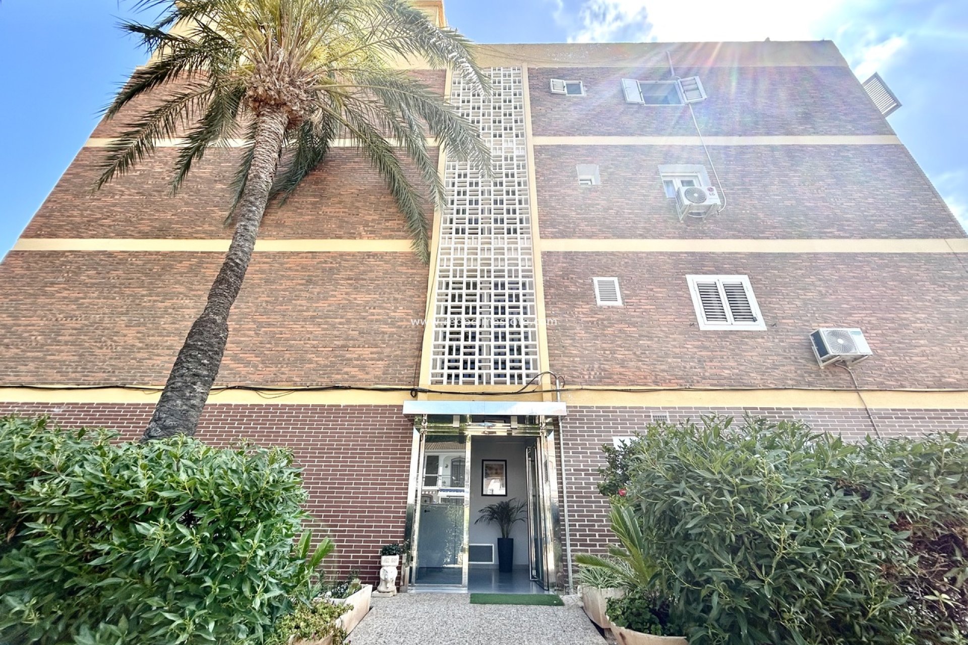 Återförsäljning - Lägenhet -
Orihuela Costa - La Zenia