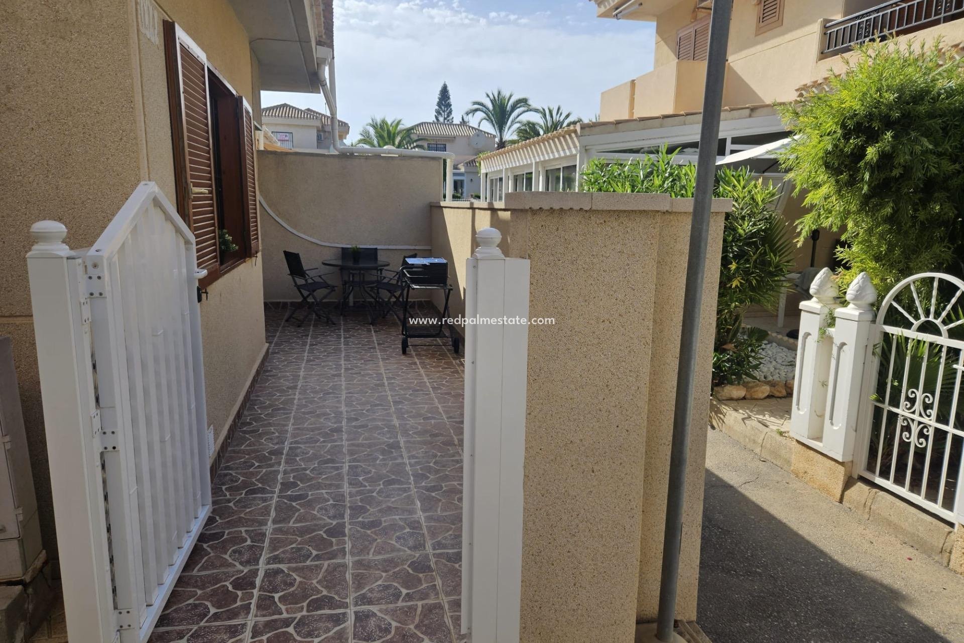 Återförsäljning - Lägenhet -
Orihuela Costa - La Zenia